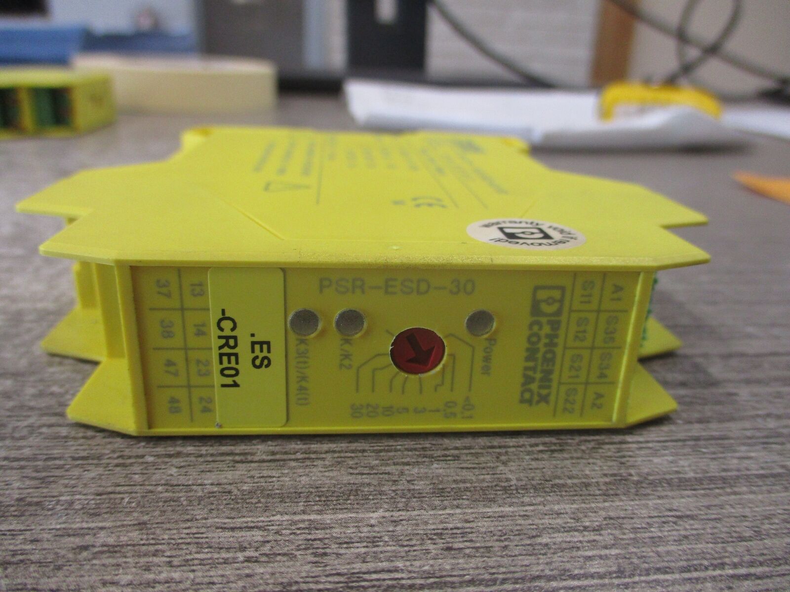 Phoenix Contact Safety Relay 2981813 PSR-SPP-24VDC/ESD/4X1/30 Delay: 0.1-30 Sec