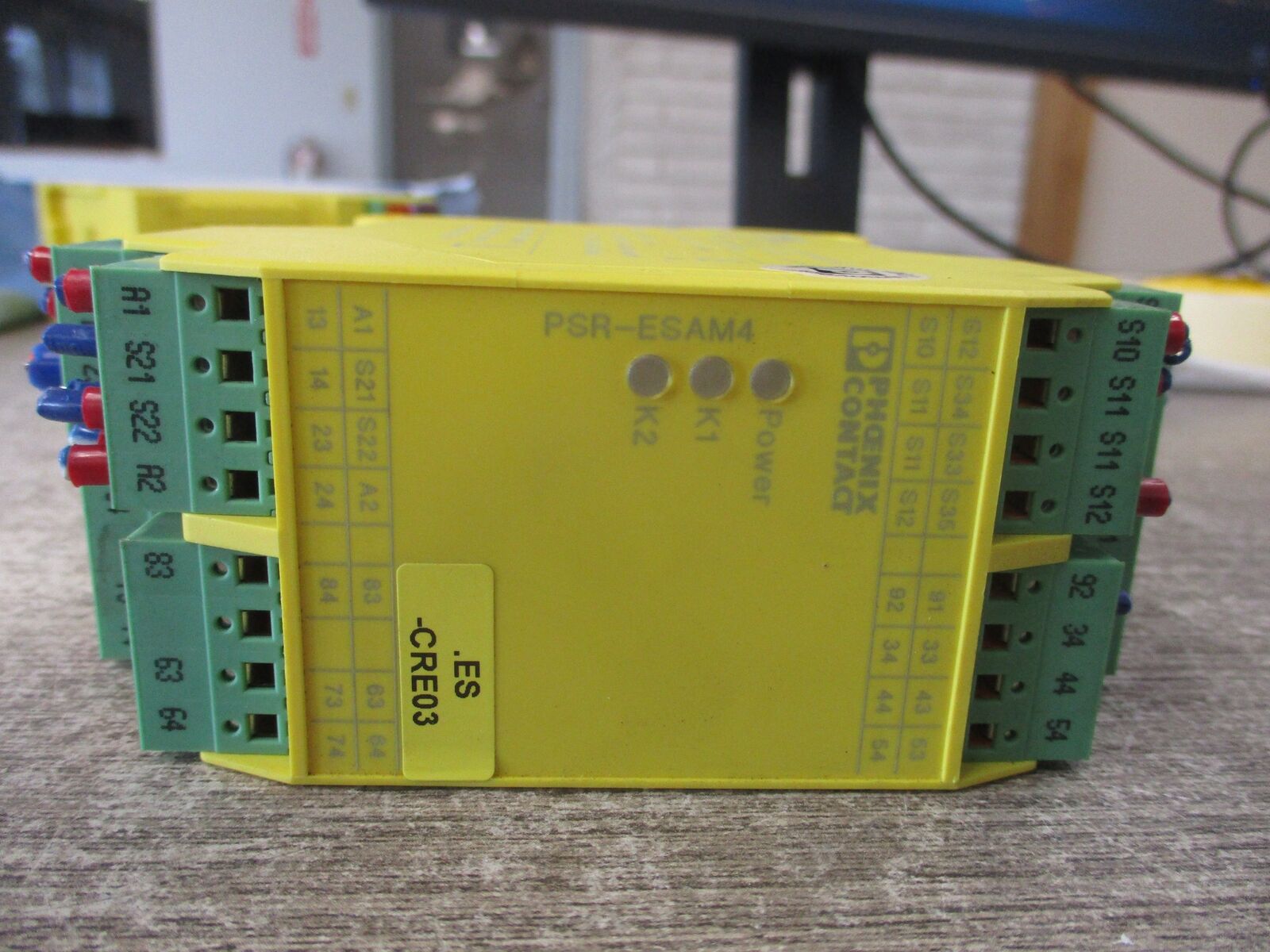 Phoenix Contact Safety Relay 2963996 PSR-SPP-24UC/ESAM4/8X1/1X2 Input: 24V AC/DC