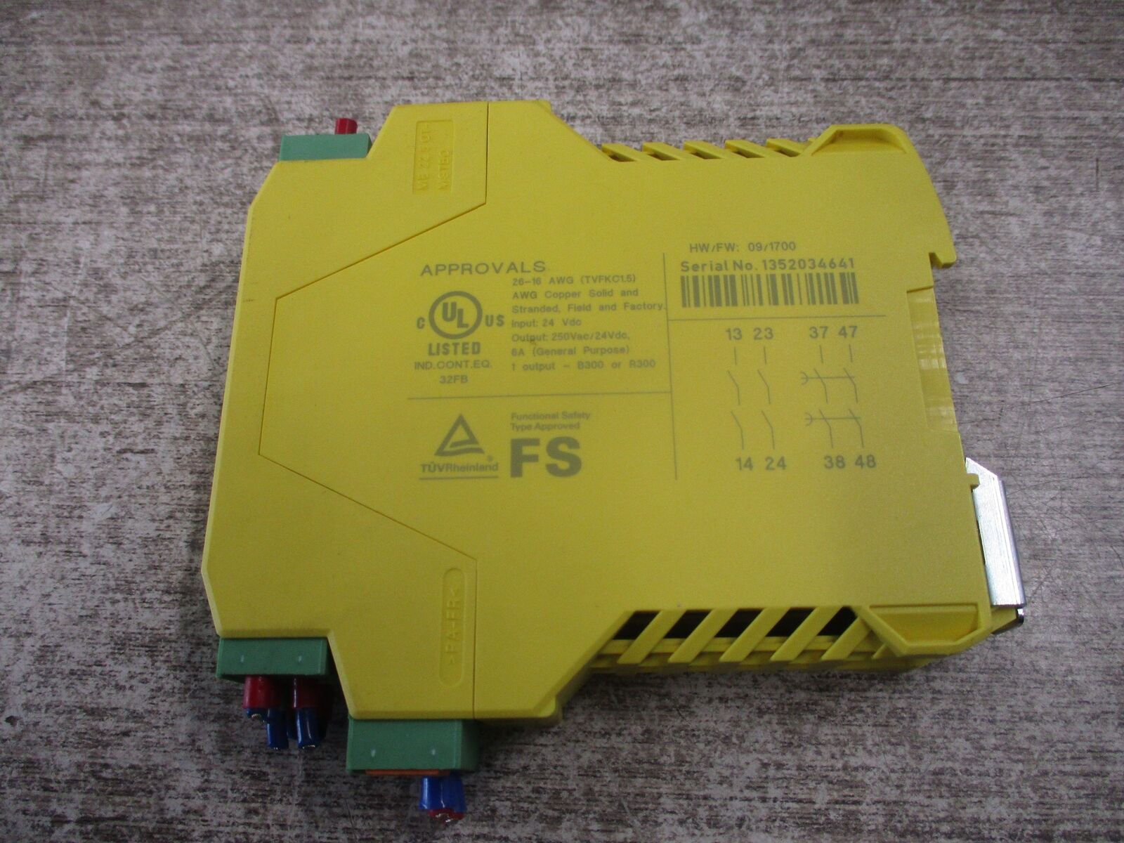Phoenix Contact Safety Relay 2981813 PSR-SPP-24DC/ESD/4X1/30 Input:24VDC Output: