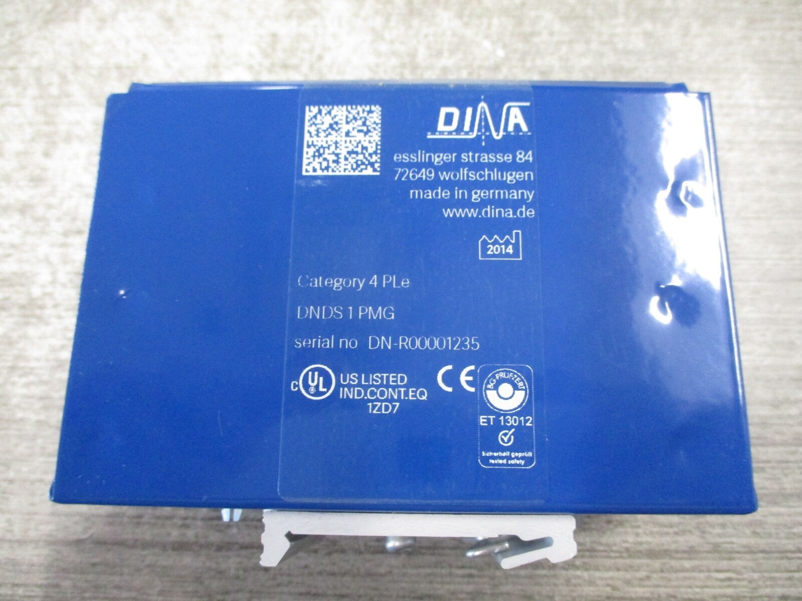Dina 2-Slot PLC Rack DNDS 1 PMG * Missing Screw * Used