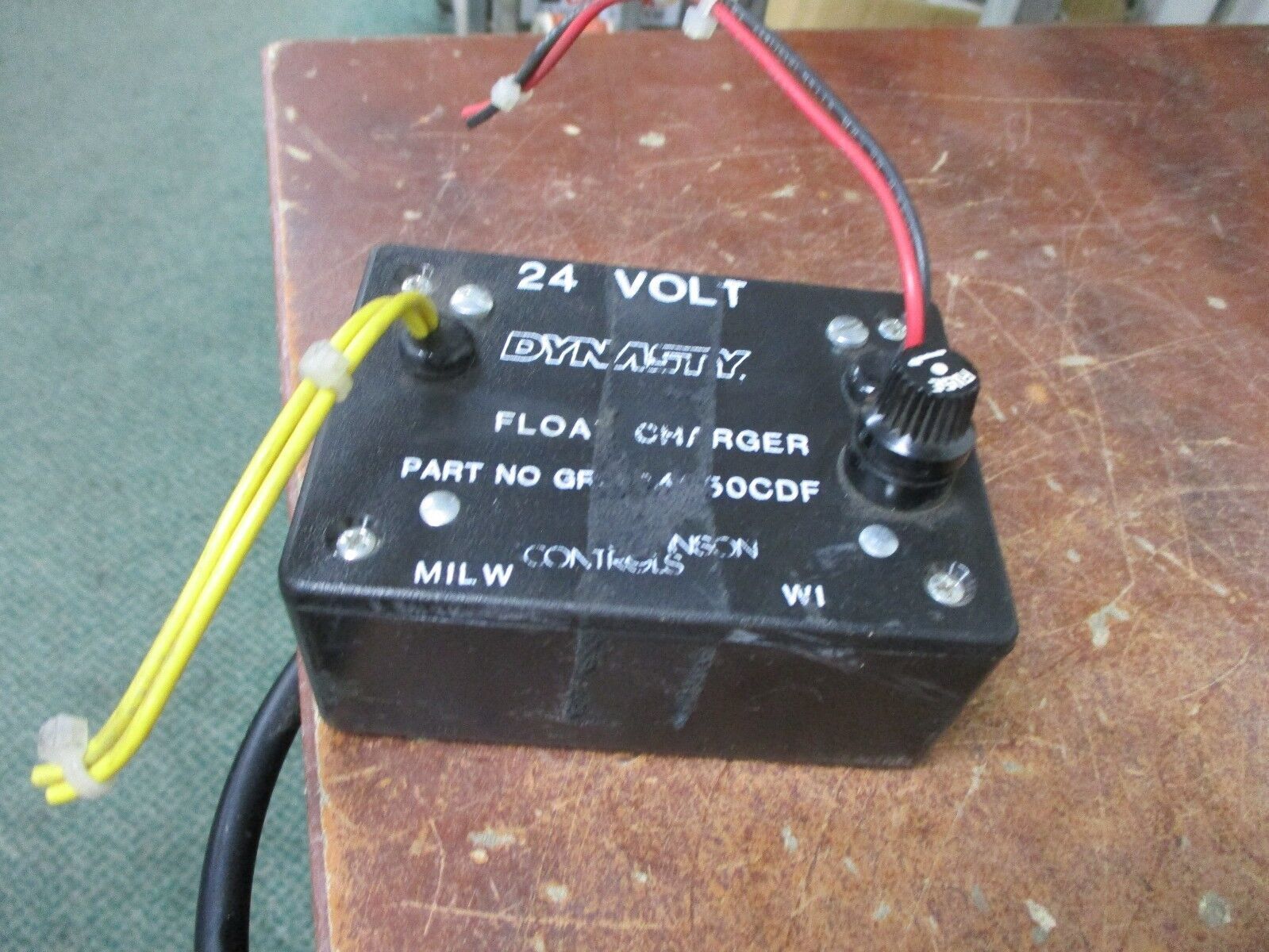 Johnson Controls Dynasty Float Charger GRC 24250CDF 24V Used