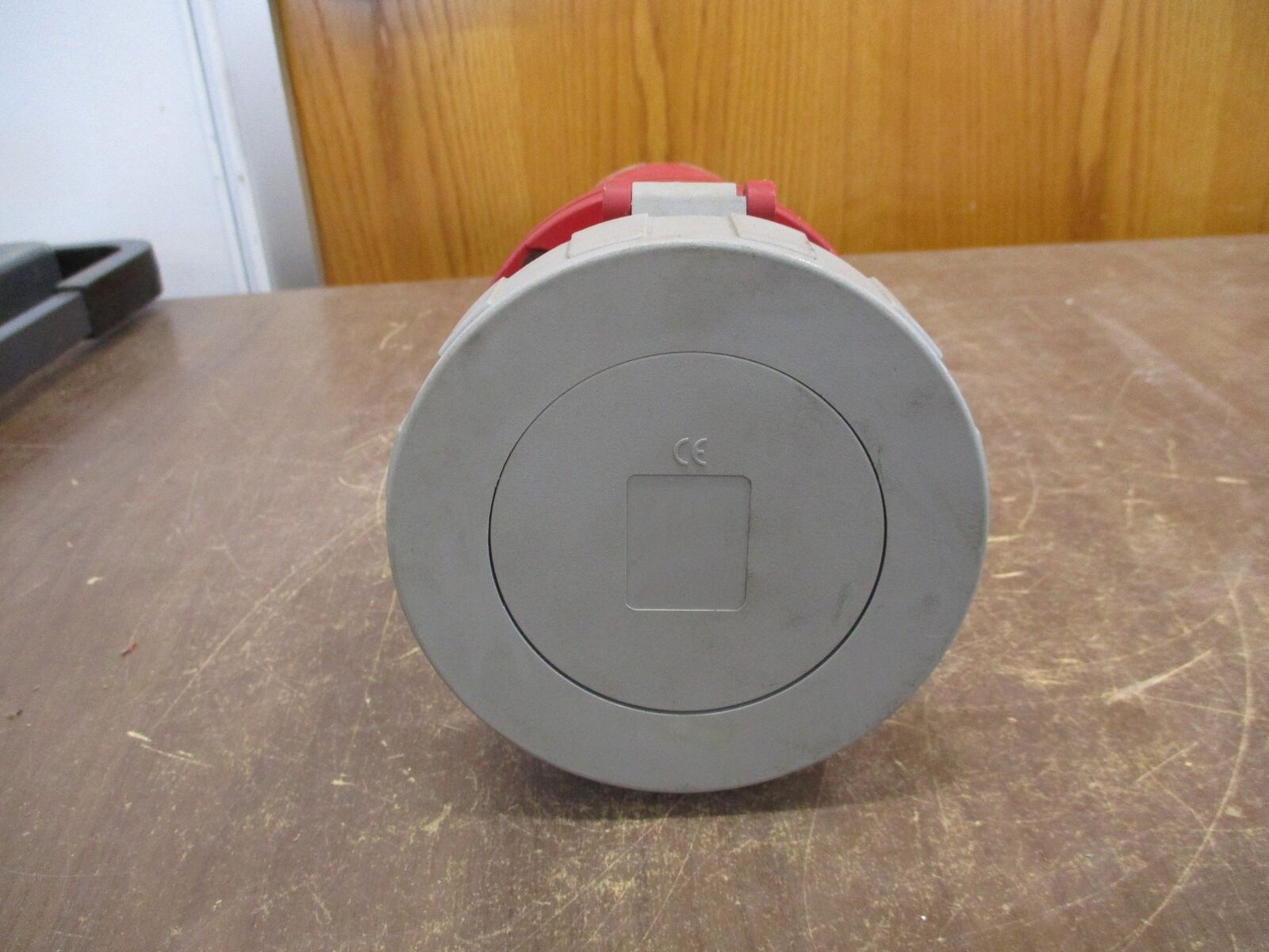 Leviton Connector 4100C7W 100A 480V 3Ph Used