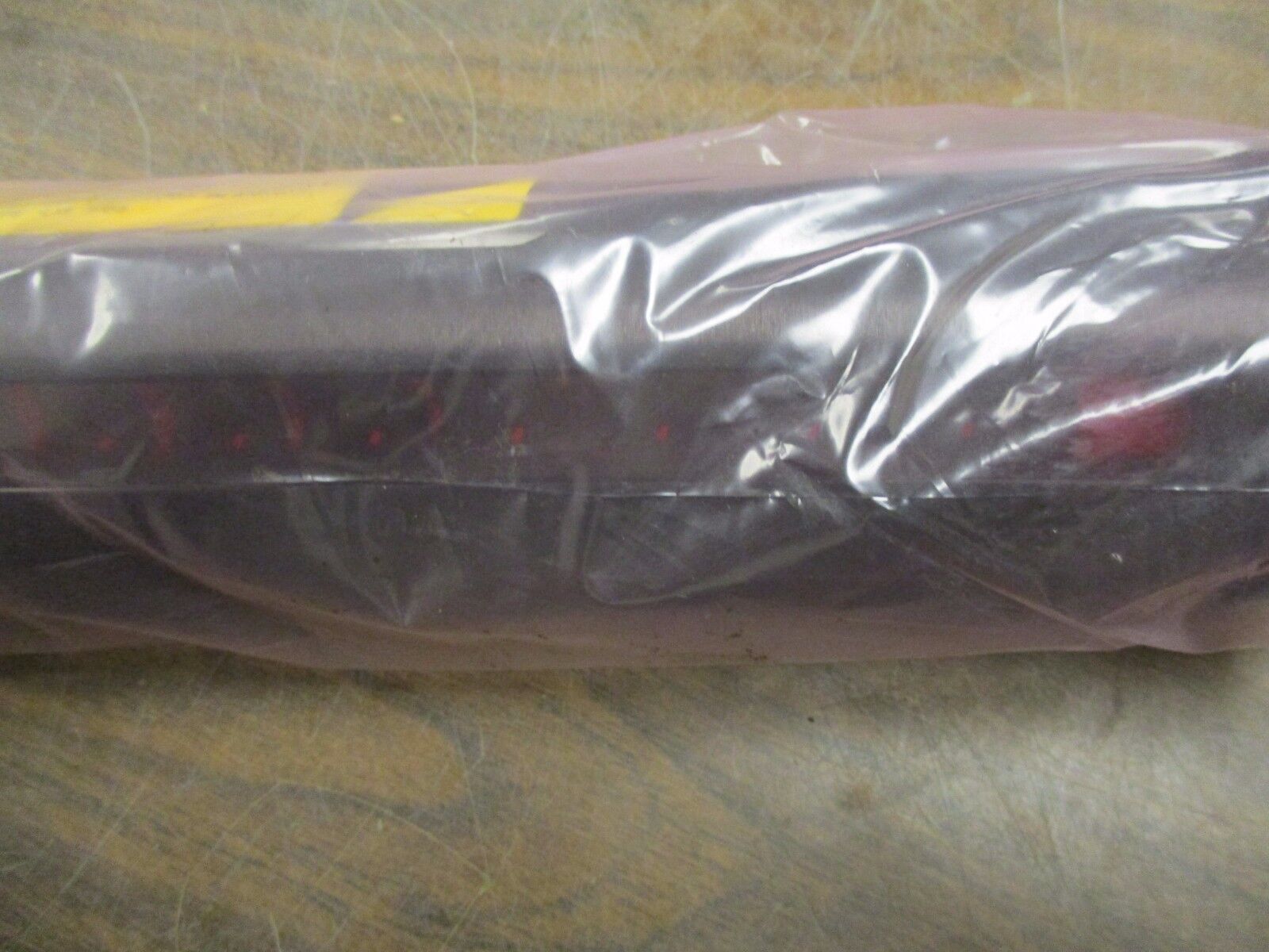 Banner Light Curtain MGR1216A With Mount Min Object- Sens: 1.5" New Surplus