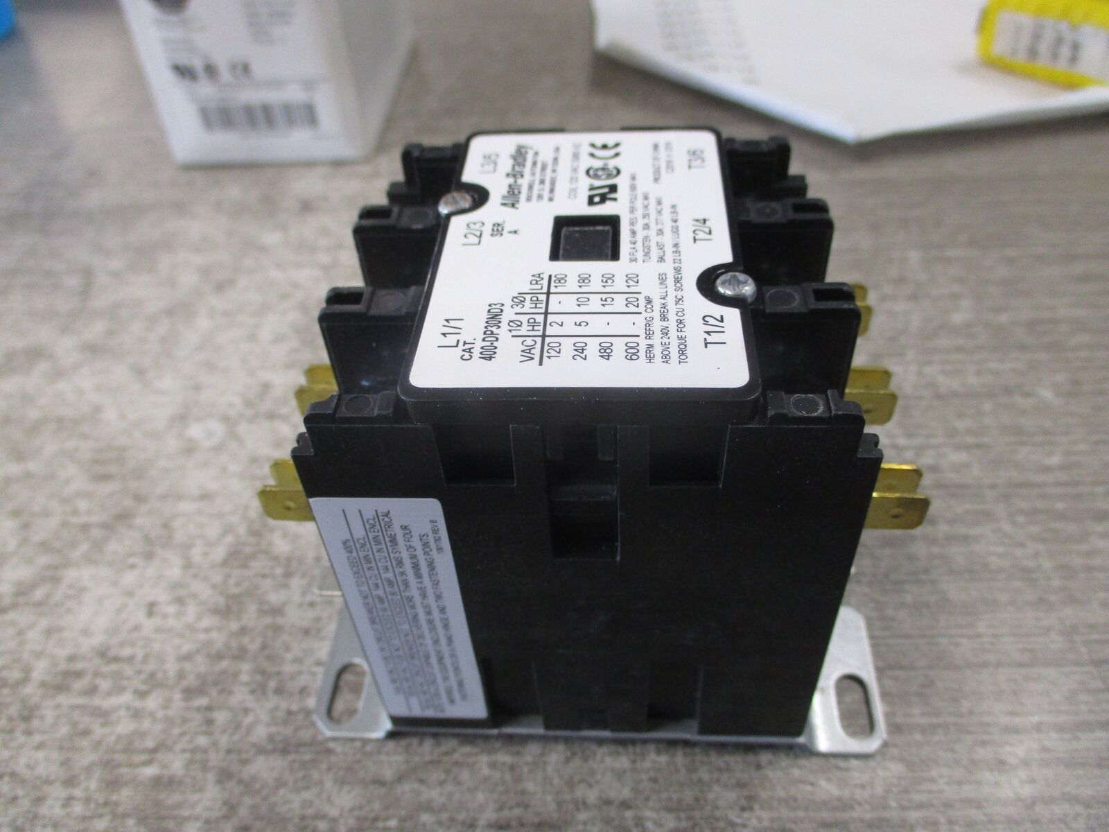 Allen-Bradley Definite Purpose Contactor 400-DP30ND3 Ser. A 120V coil 30A 3P New