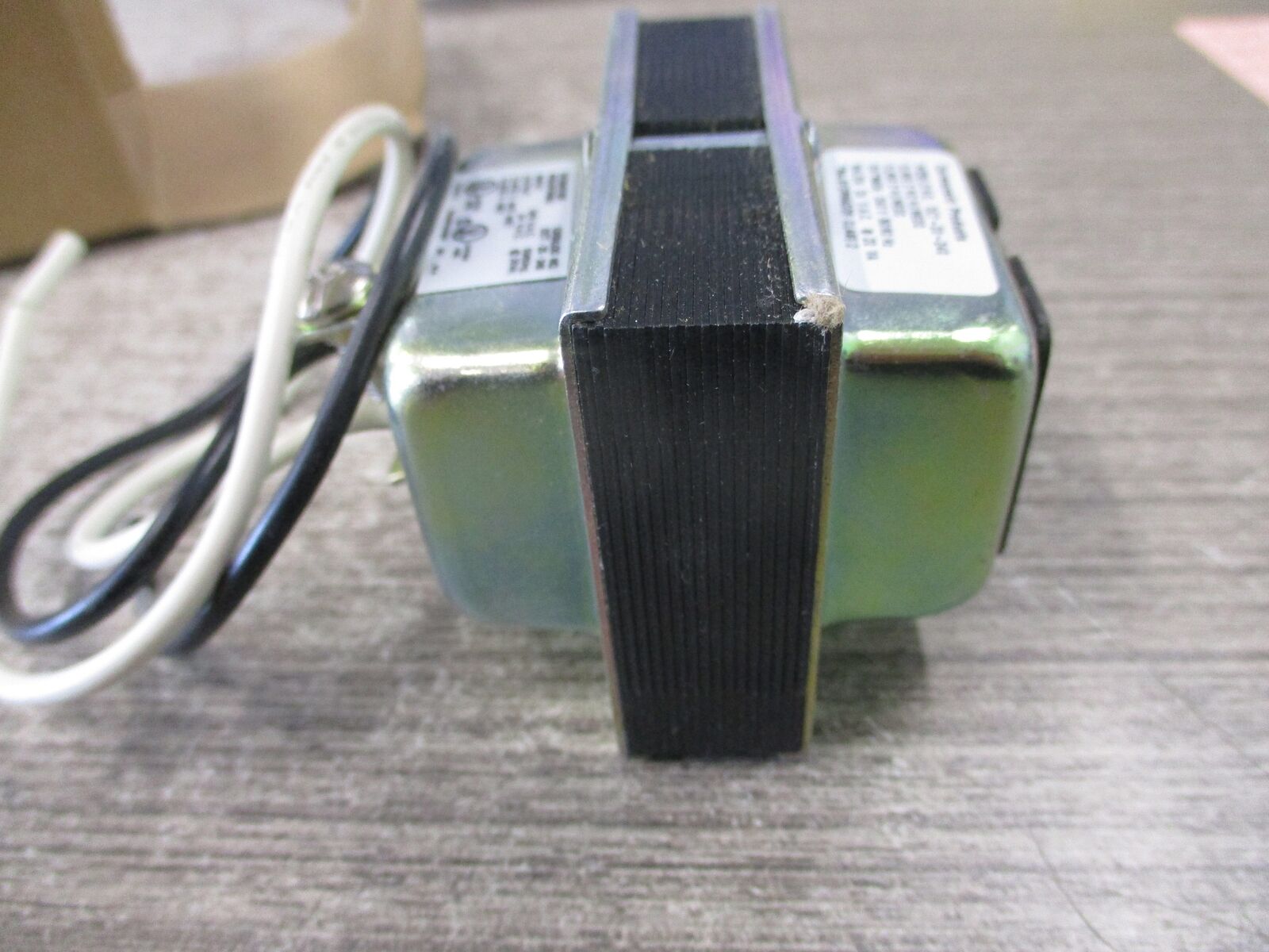 HES Transformer 2002-12 12V New Surplus