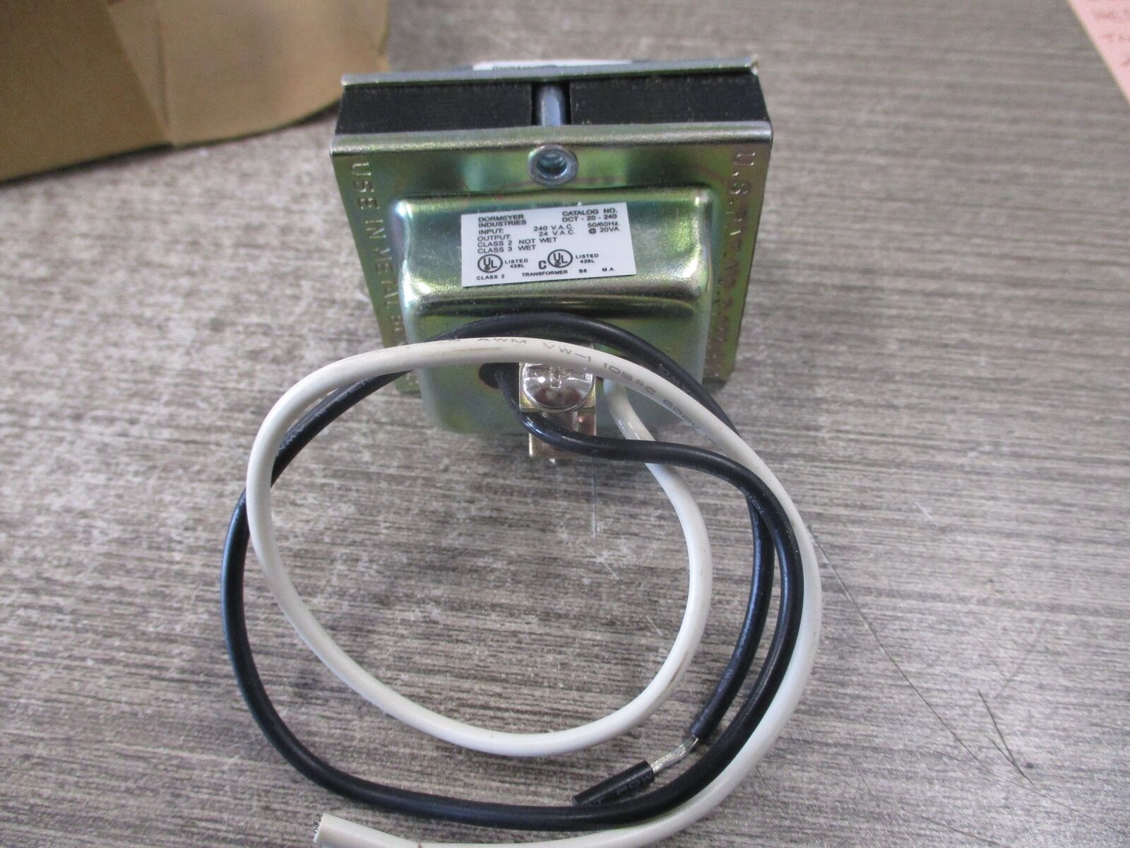 HES Transformer 2002-12 12V New Surplus