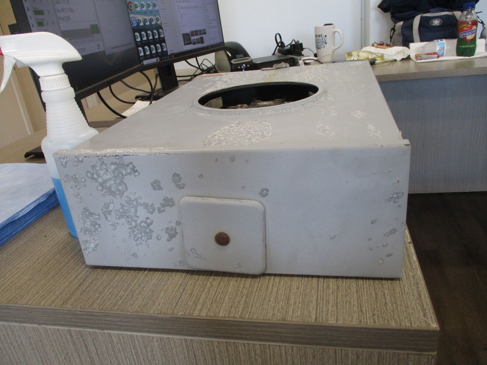 Eaton 3R Meter Socket 1008801E-CH 200A 600V Used