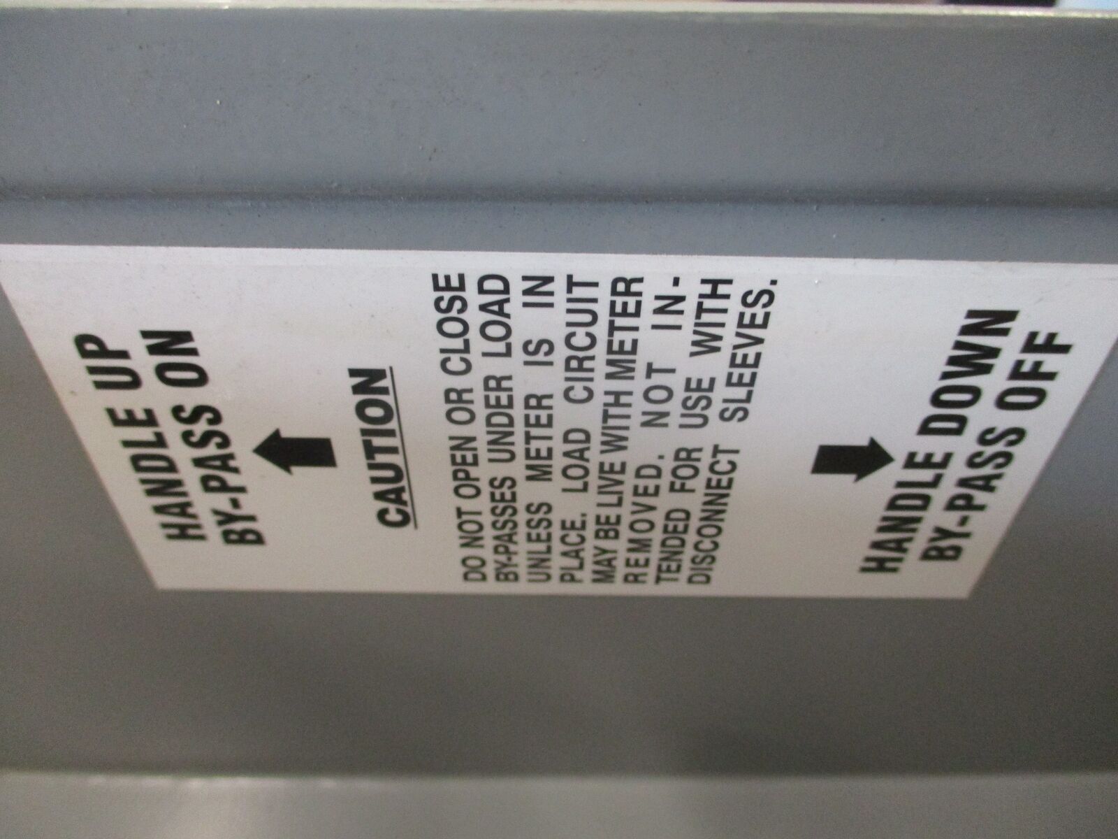 Eaton 3R Meter Socket 1008801E-CH 200A 600V Used