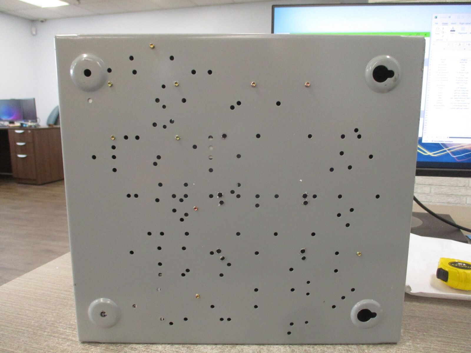 Eaton Enclosed Lighting Contactor ECC04C1A9A Ser. A1 115-120V Coil Type 1 Enclos