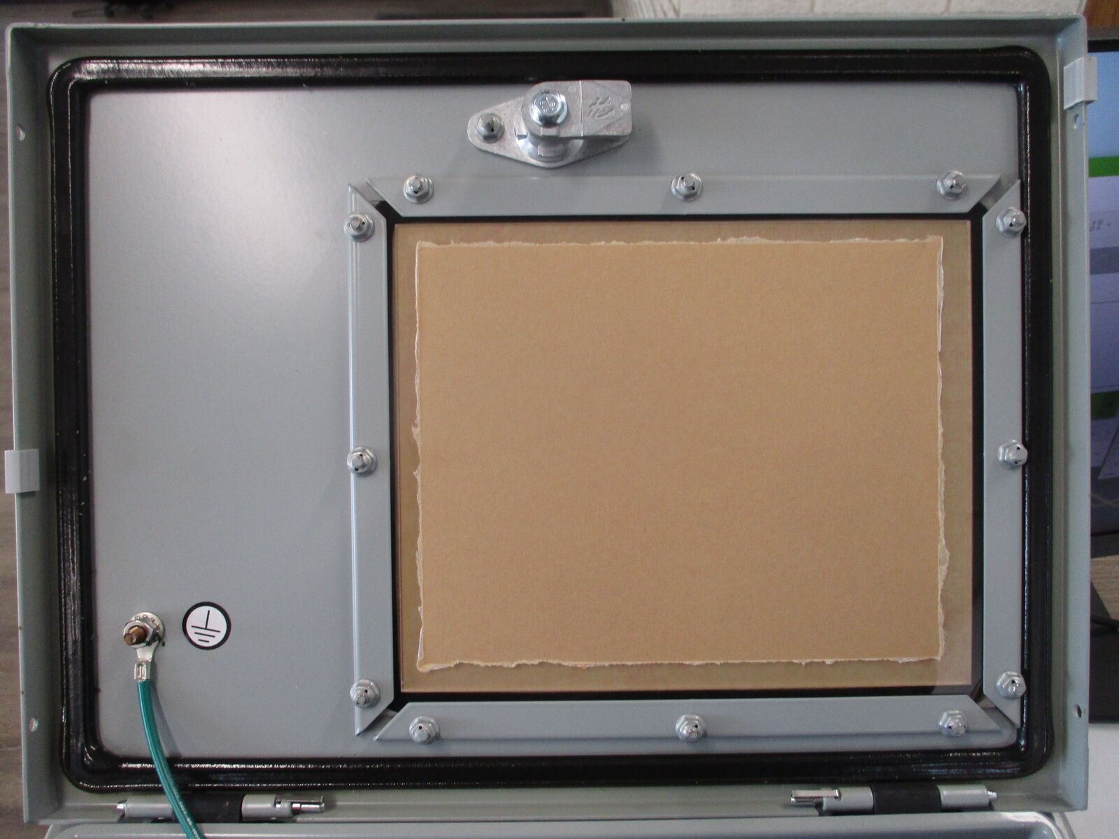 GE Surge Protective Device THE120Y150WMN12S 120/208V 3Ph 50/60Hz MCOV: L-N/G 150