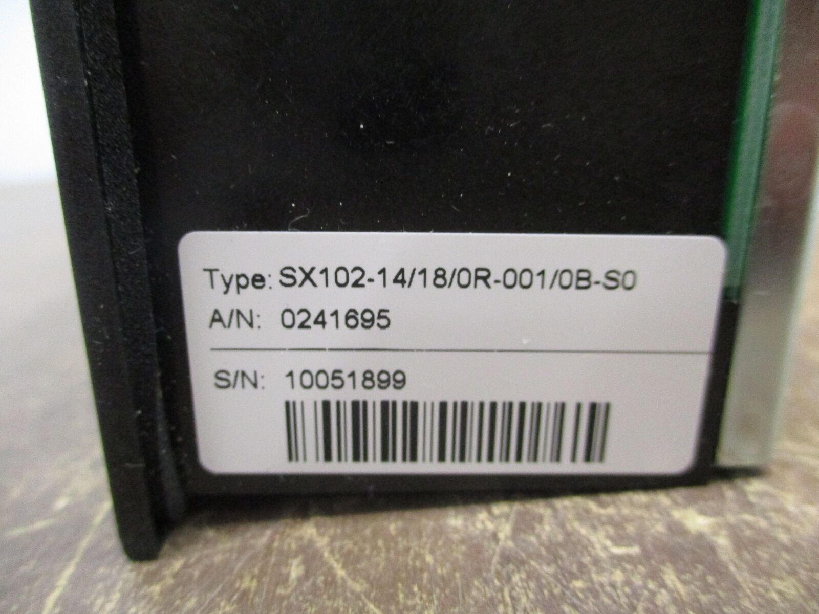 Siebert Display SX102-14/18/0R-001/0B-S0 New Surplus