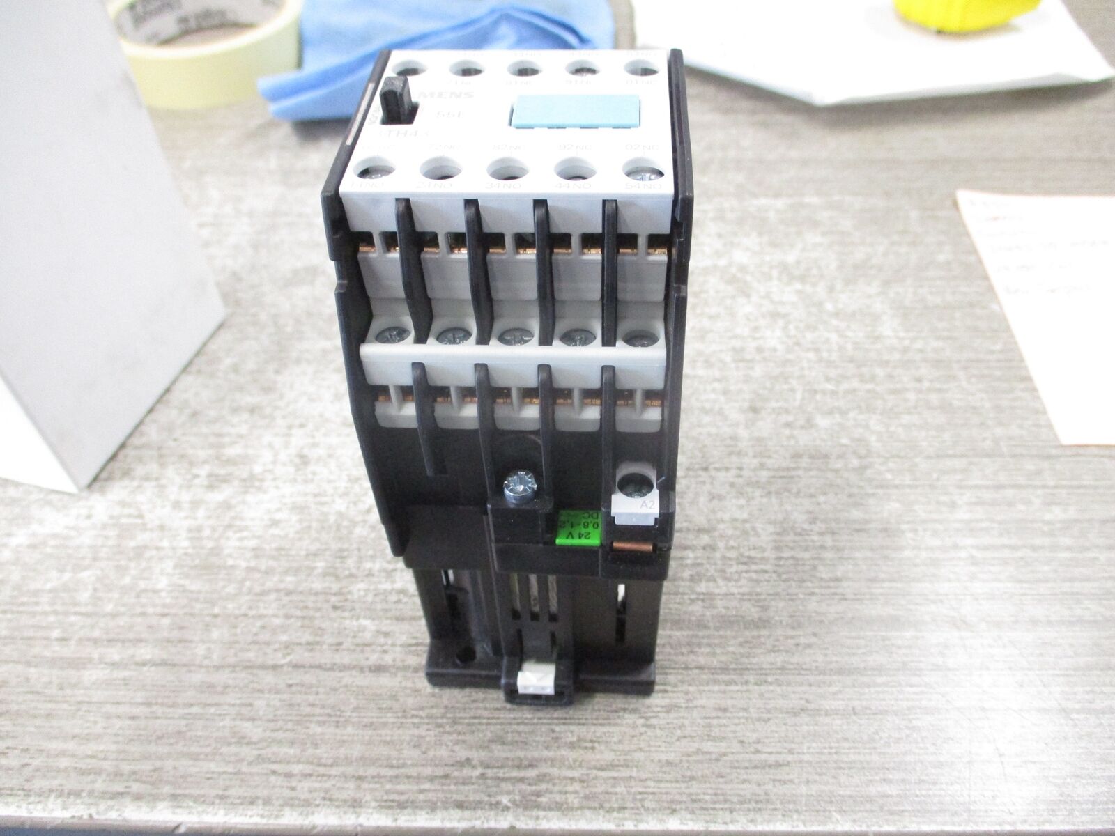 Siemens Contactor 3TH43 55-0BB4 24VDC Coil New Surplus