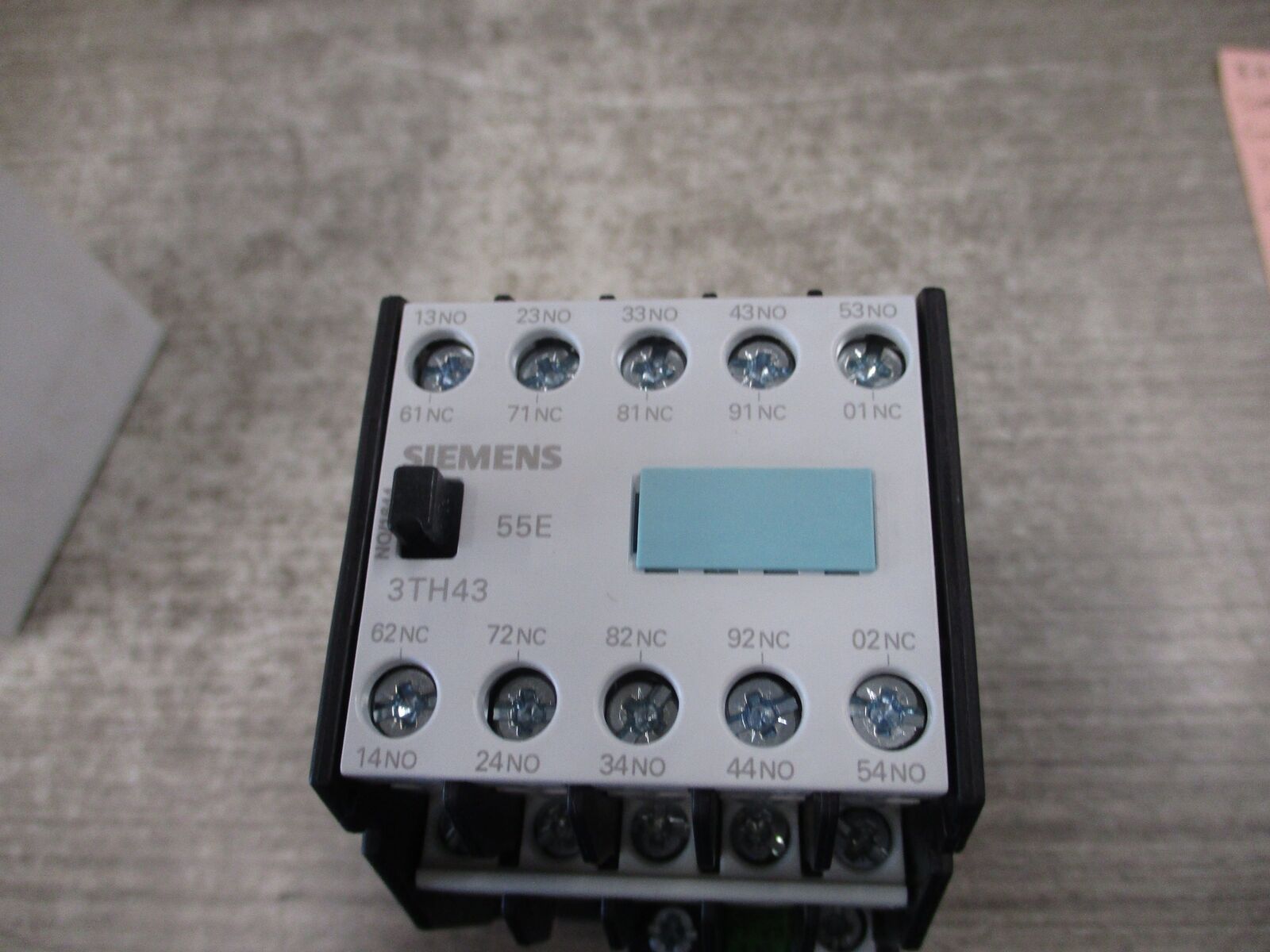 Siemens Contactor 3TH43 55-0BB4 24VDC Coil New Surplus