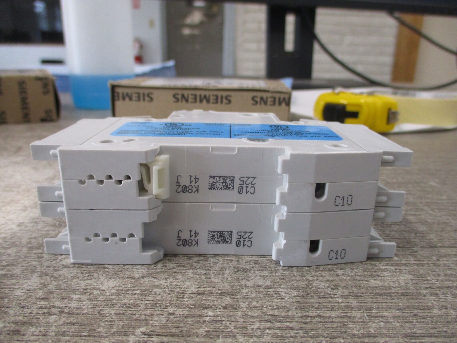 Siemens Circuit Breaker 5SJ4210-7HG41 10A 240V 2P New Surplus