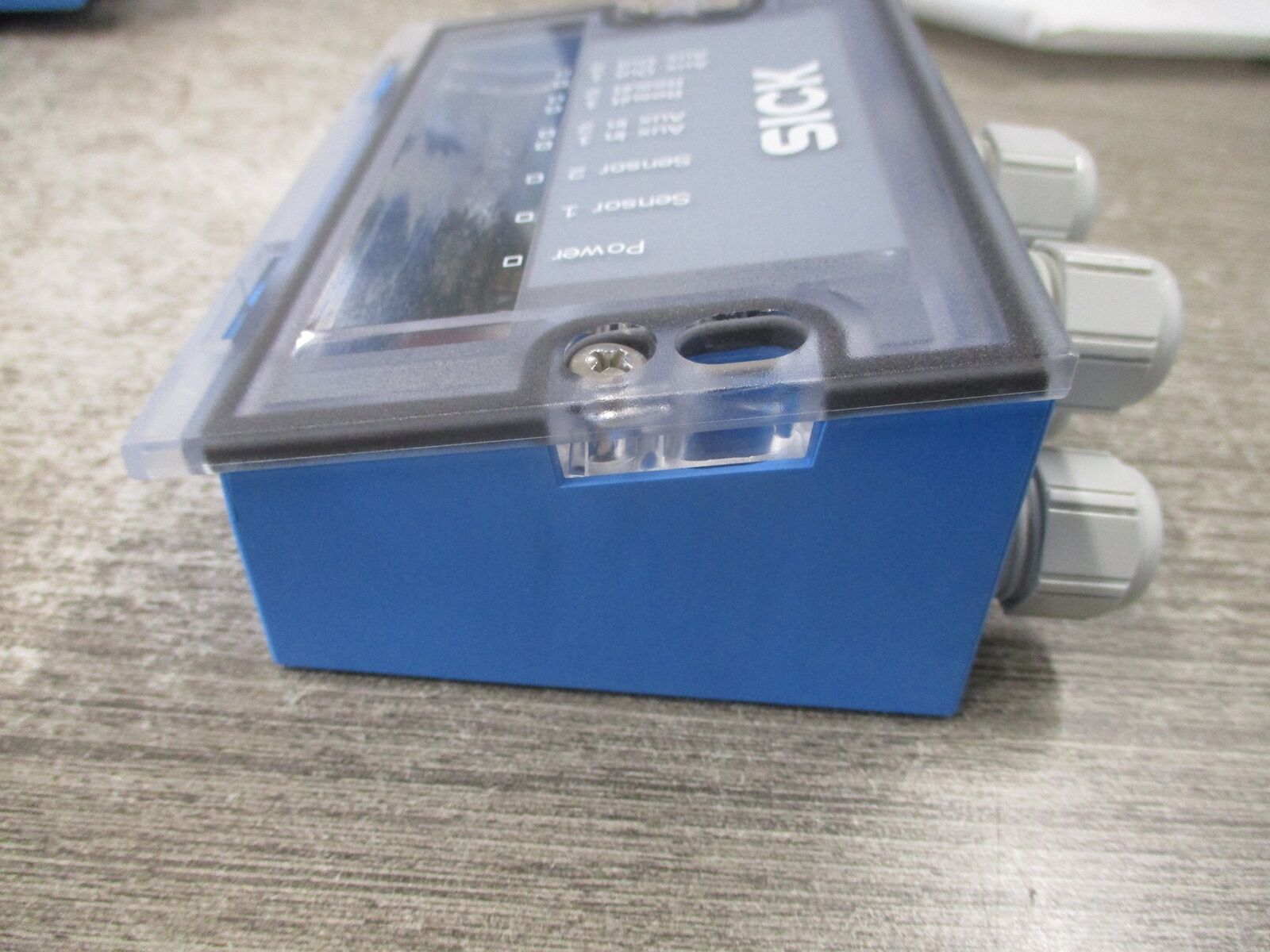 Sick Sensor Connection Module CDB620-001 10-30VDC Used