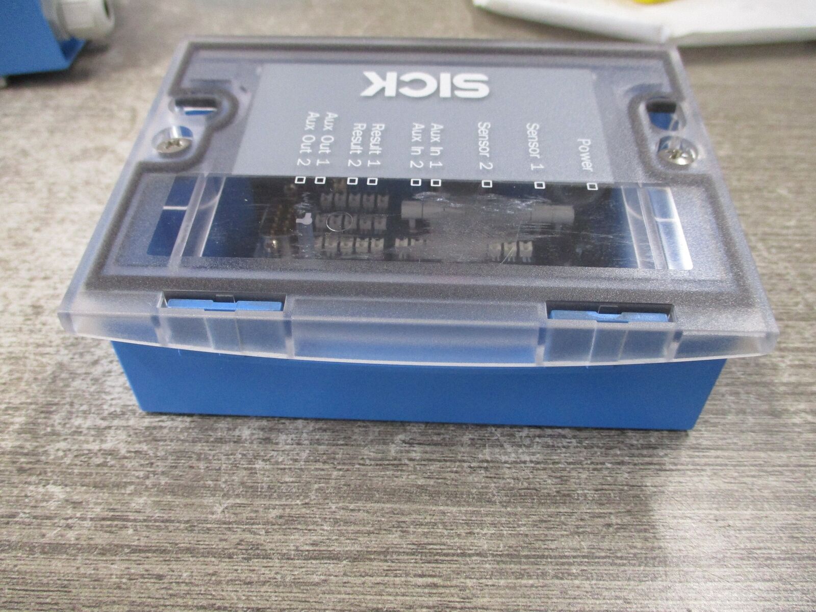 Sick Sensor Connection Module CDB620-001 10-30VDC Used