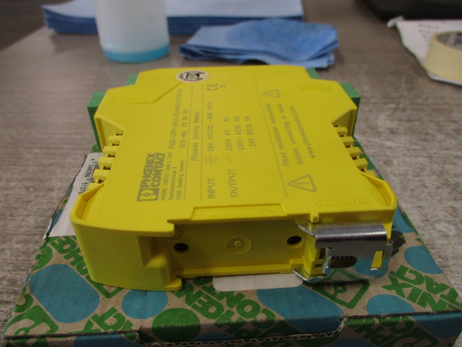 Phoenix Contact Safety Relay 2900510 PSR-SPP-24UC/ESAM4/3X1/1X2/B New Surplus