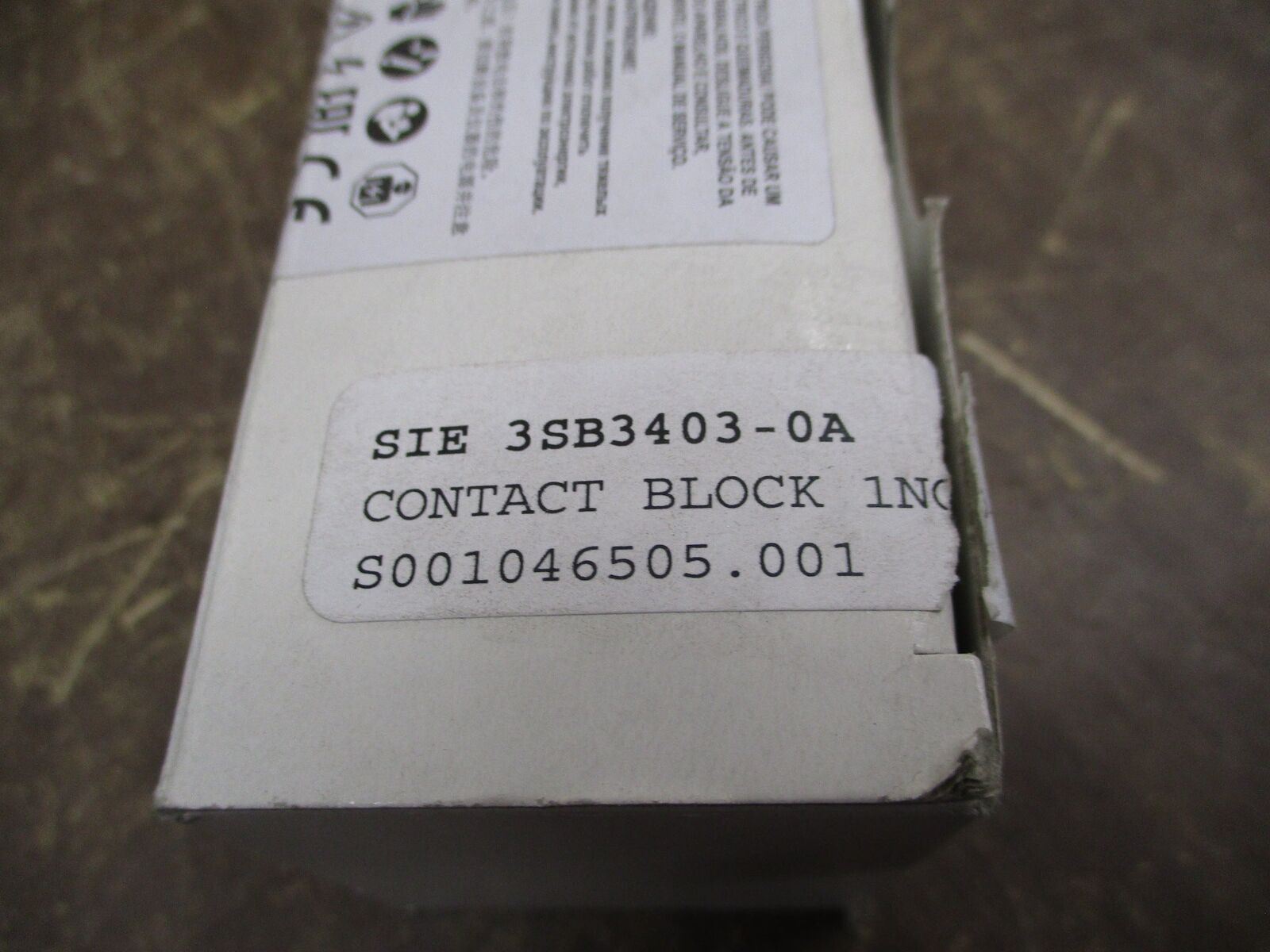 Siemens Contact Block 3SB3 403-0A 1 NO + 1 NC *Box of 10* New Surplus