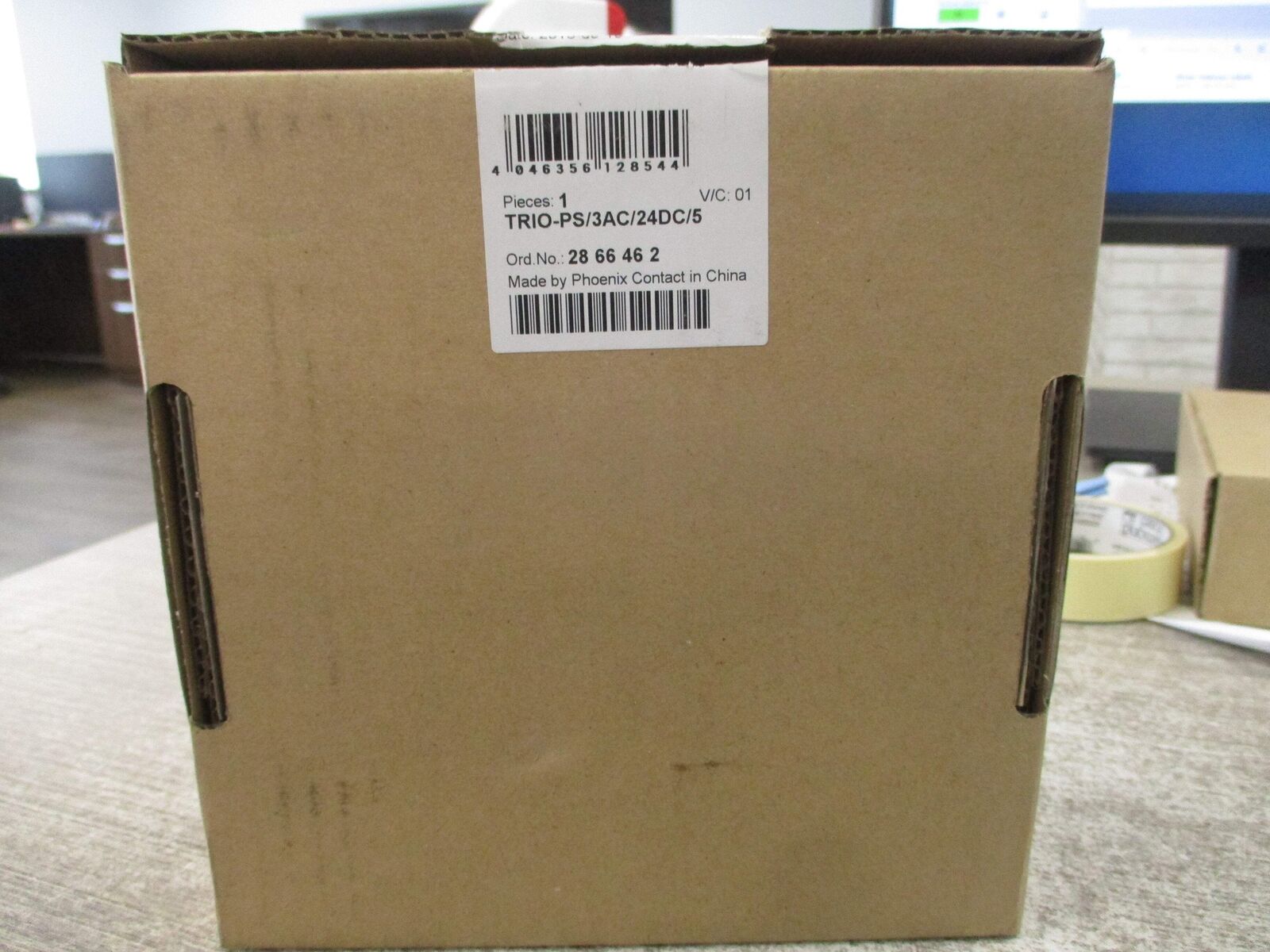 Phoenix Contact Power Supply 2866462 TRIO-PS/3AC/24DC/5 New Surplus