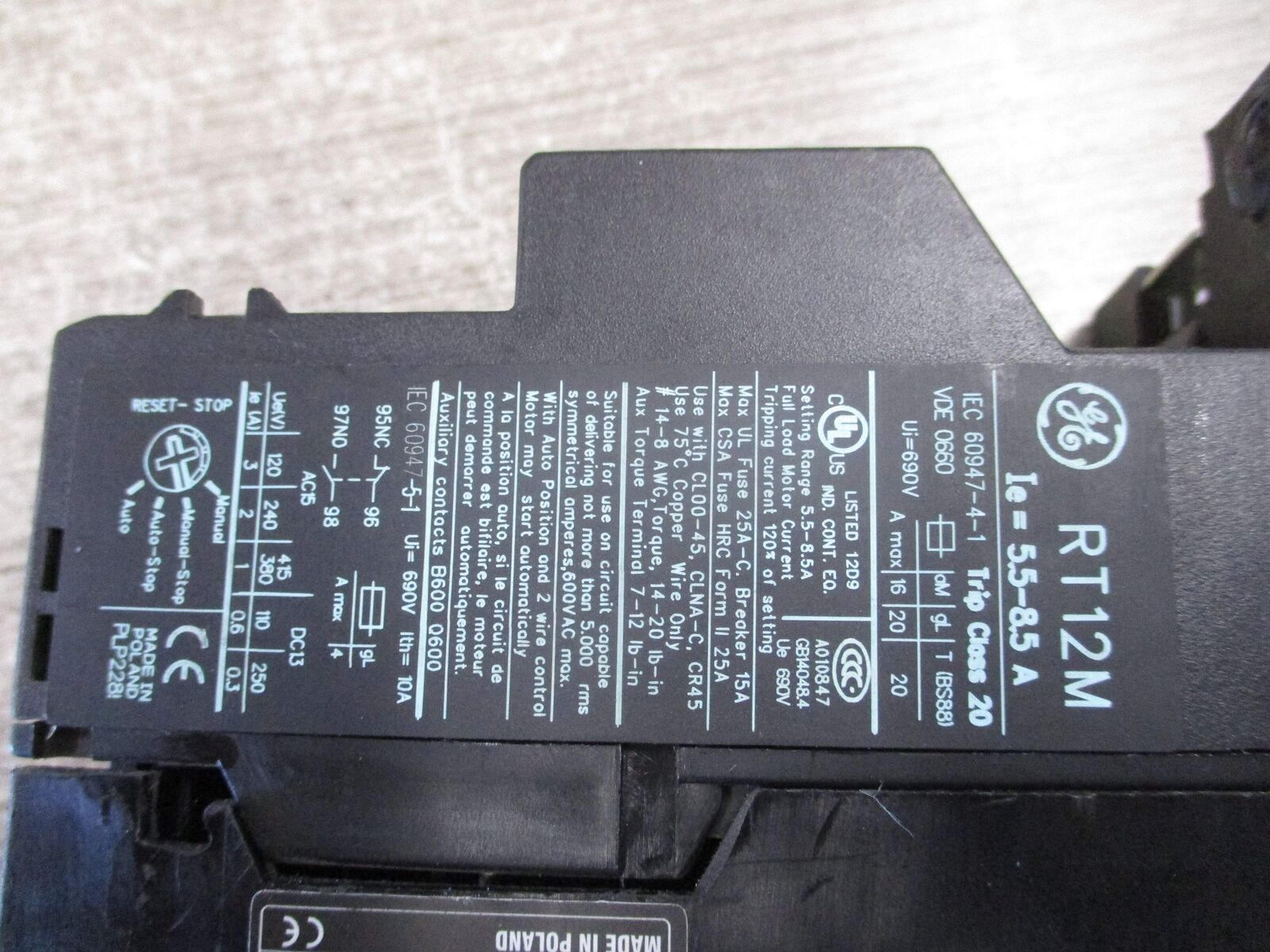 GE Solid State Overload RT12M Trip: 5.5 - 8.5A W/DIN Rail Adapter Used