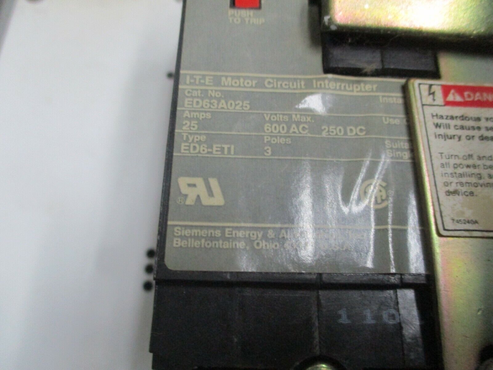 Siemens Breaker Combination 3TB44 120V Coil 10-16A Trip 25A Breaker Used