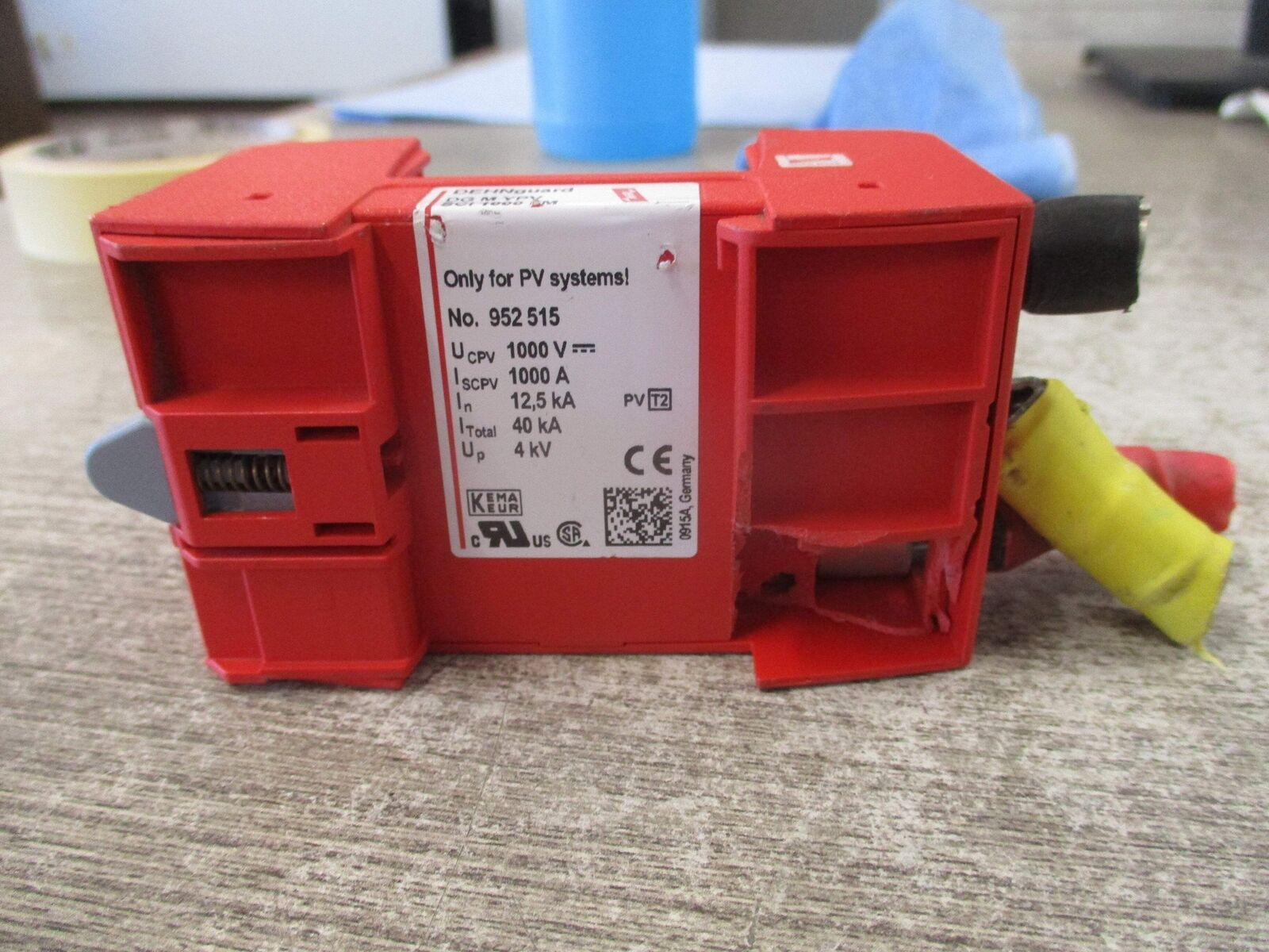 Dehn DEHNguard Surge Arrester Base 952 515 * Broken Case * Used