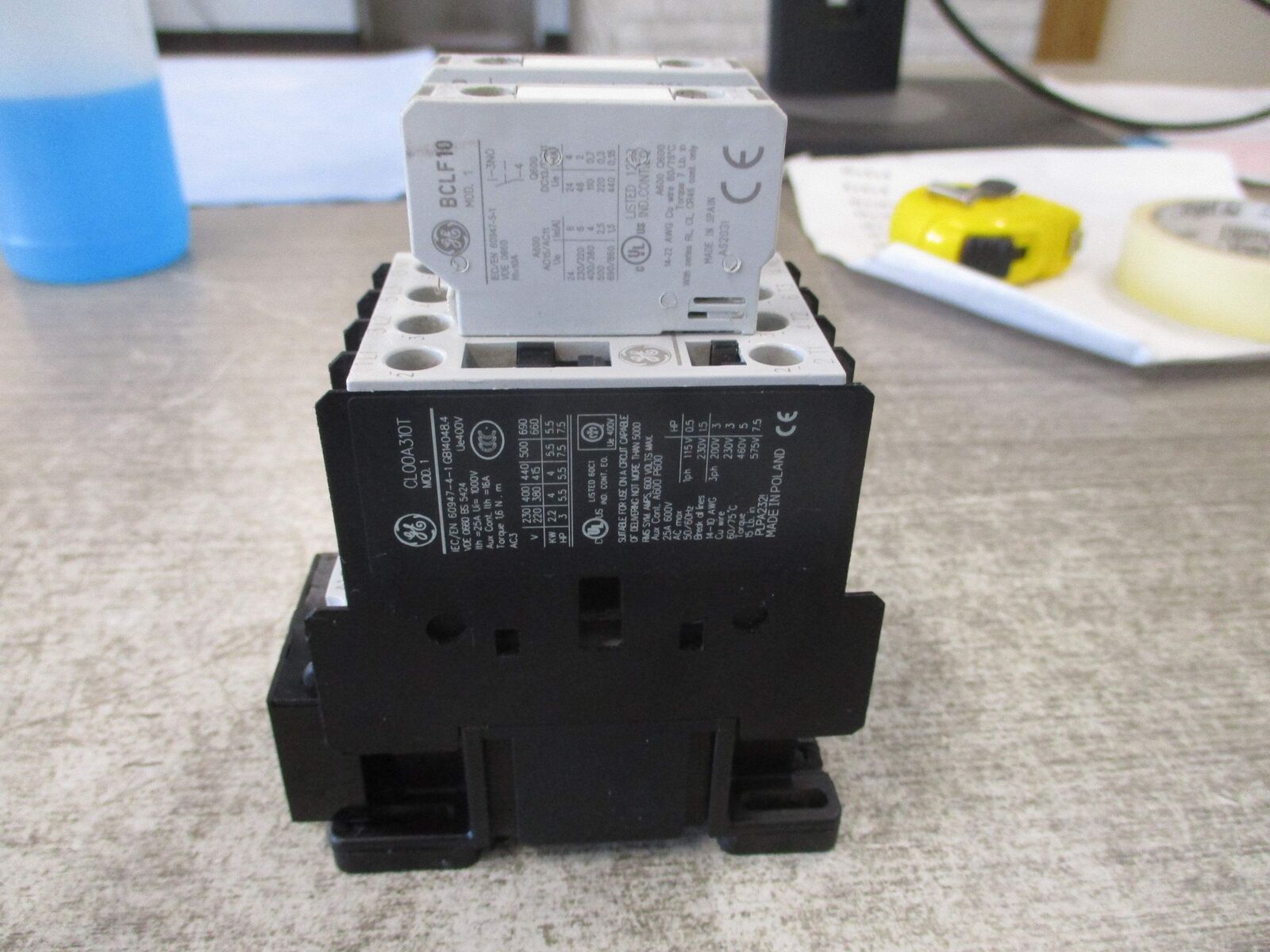 GE Contactor CL00A310T 120V Coil 25A 600V (2) Aux Contacts W/Coupler Used