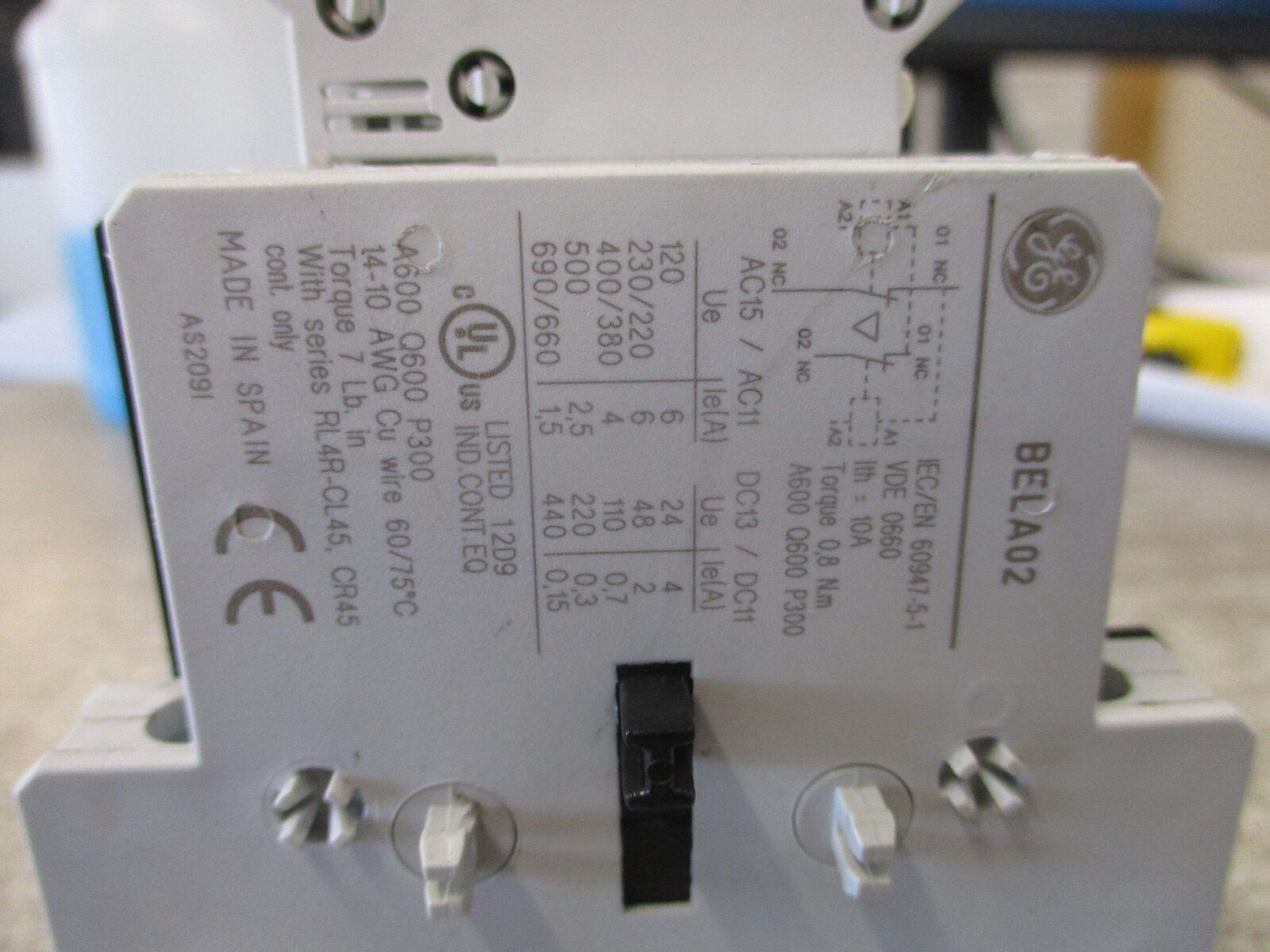 GE Contactor CL00A310T 120V Coil 25A 600V (2) Aux Contacts W/Coupler Used