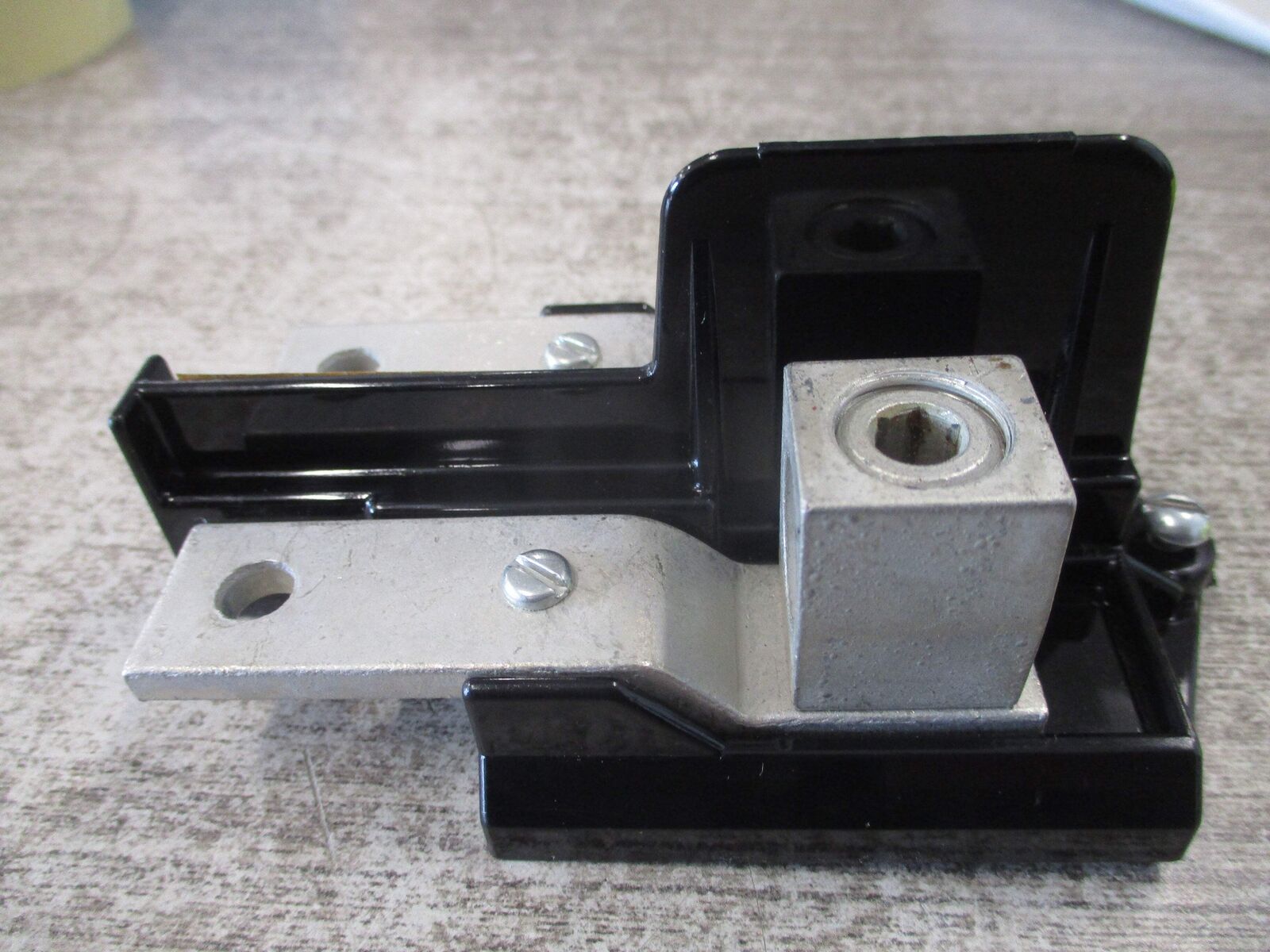 GE Master Main Lug Kit TLK150 150A 120-240V 2P * Lot of 2 * Used