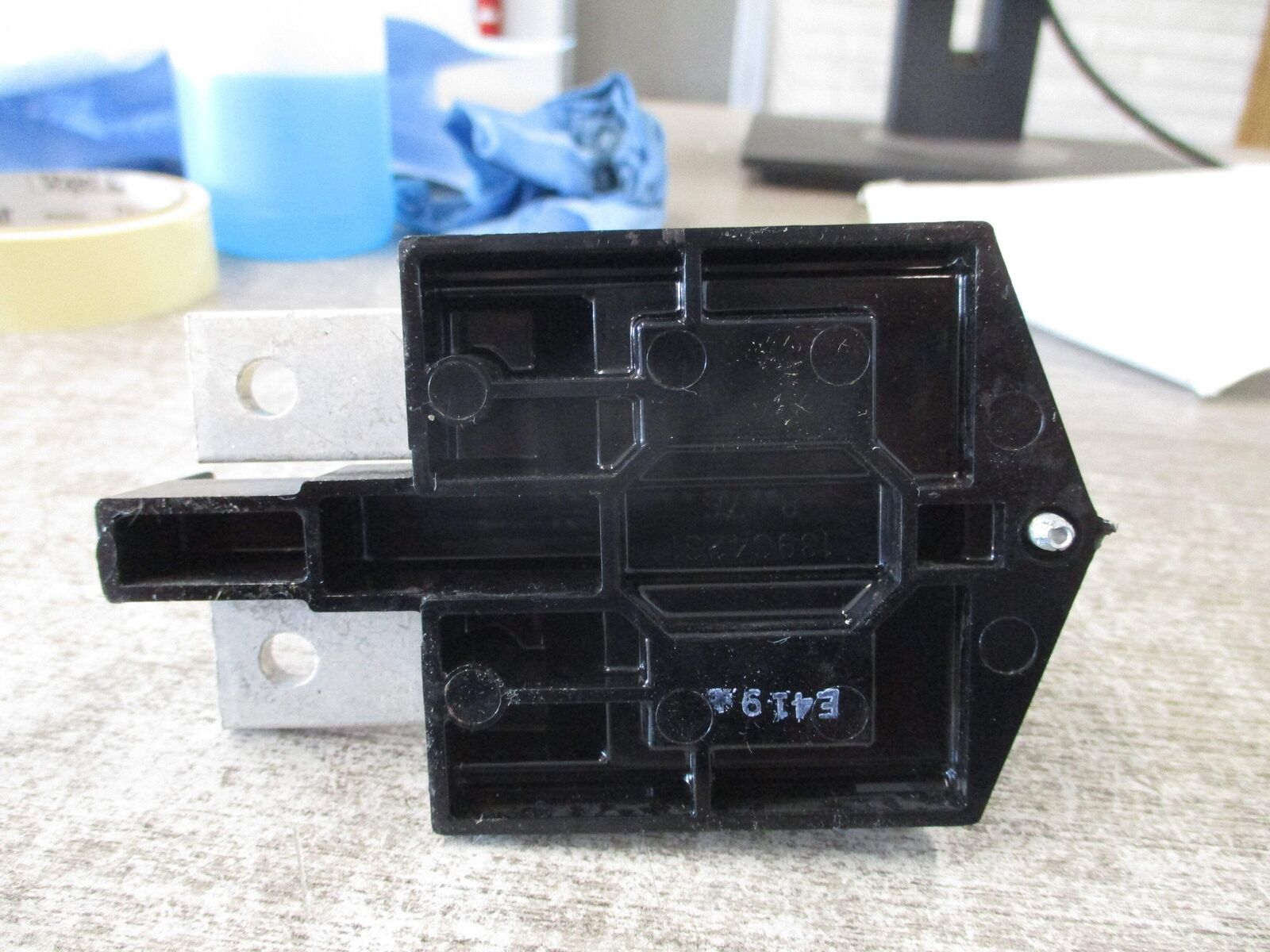 GE Master Main Lug Kit TLK150 150A 120-240V 2P * Lot of 2 * Used