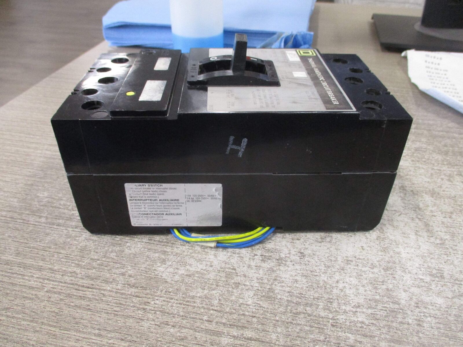 Square D Circuit Breaker KHL3622522DC1625 225A 500VDC Used