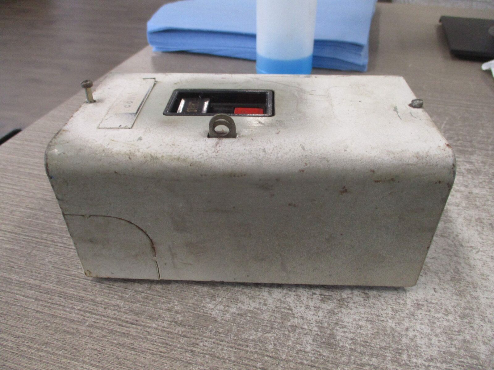 GE Enclosed Manual Starter CR1062R2B 5HP 600V Used