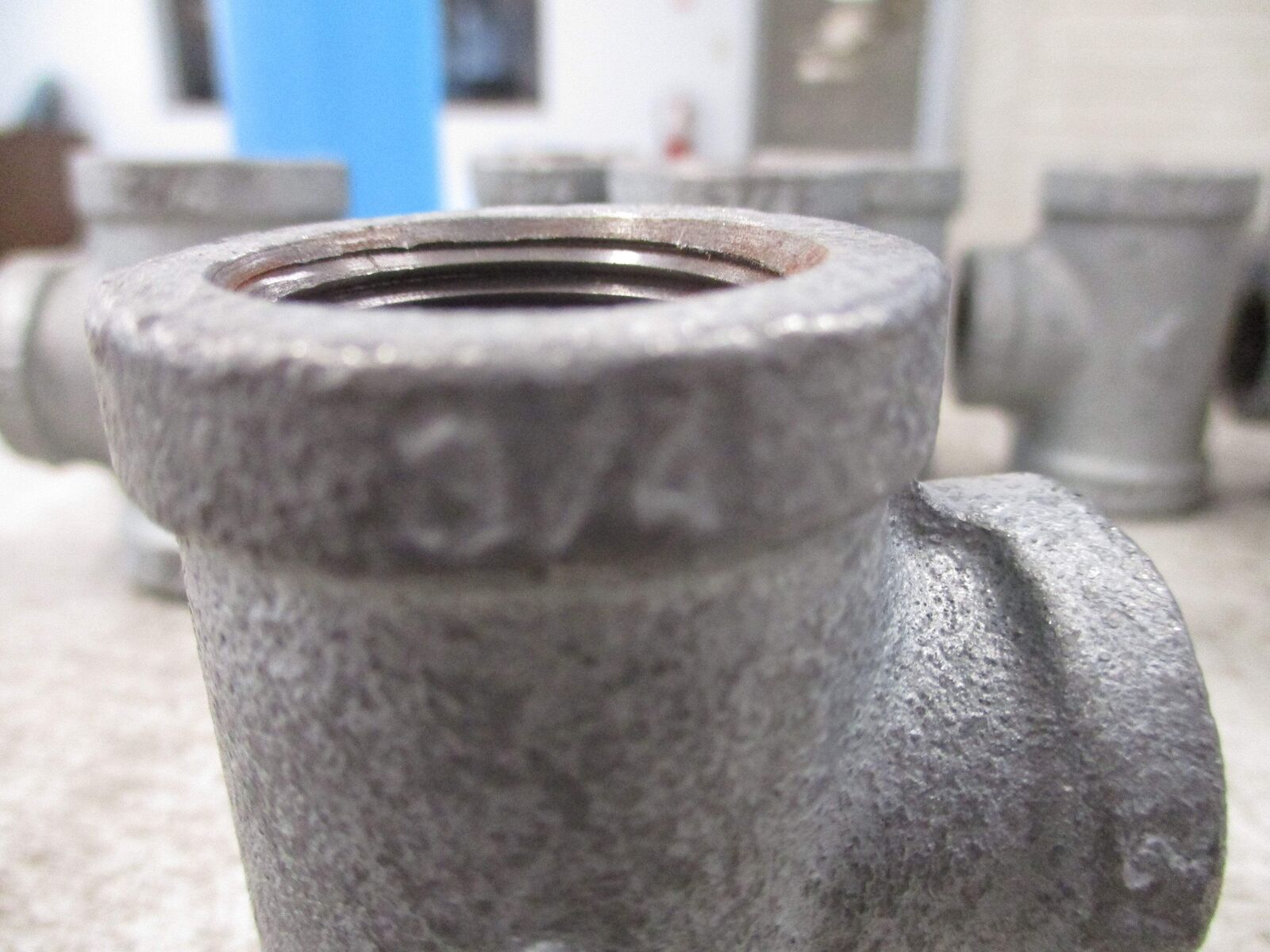Misc. Brand Malleable Iron Tee Fitting Size: 3/4" X 3/4" X 1/2" * Lot of 10 * *