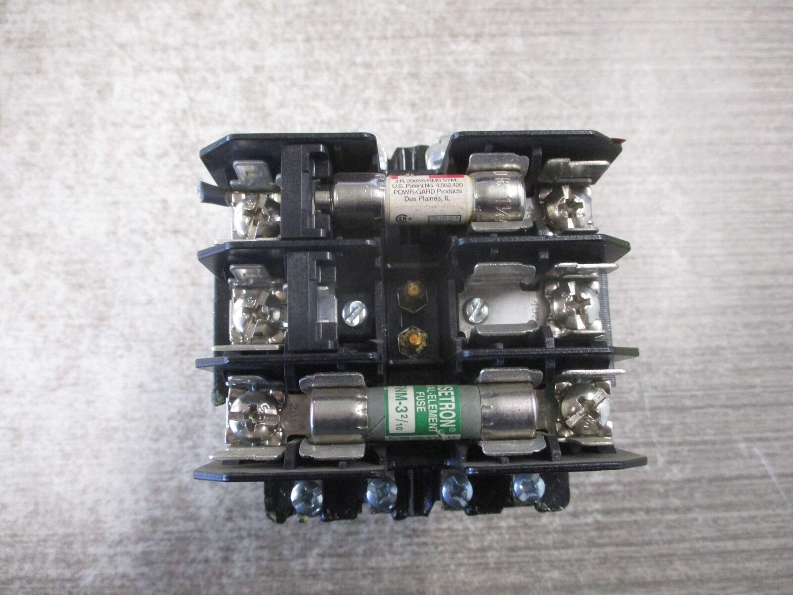 Square D Transformer 9070TF100D23 0.1kVA Pri: 120/240V Sec. 24V 50/60Hz Used
