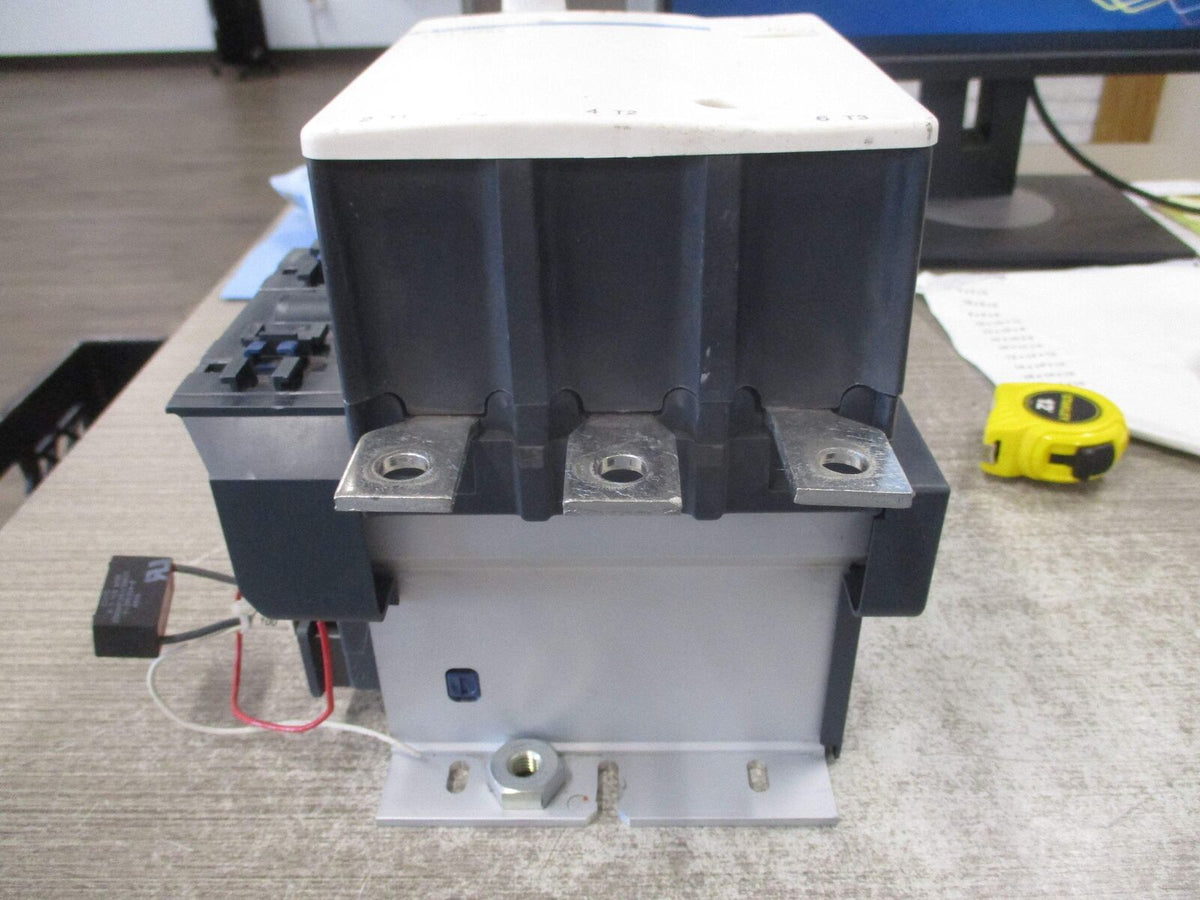 Telemecanique Contactor LC1F265 120-127V Coil 40-400 Hz 285A 600V Used