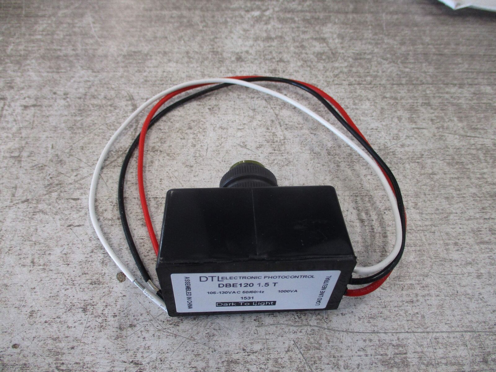 DTL Photo Control DBE120 1.5T 105-130VAC 50/60Hz 1000VA Used