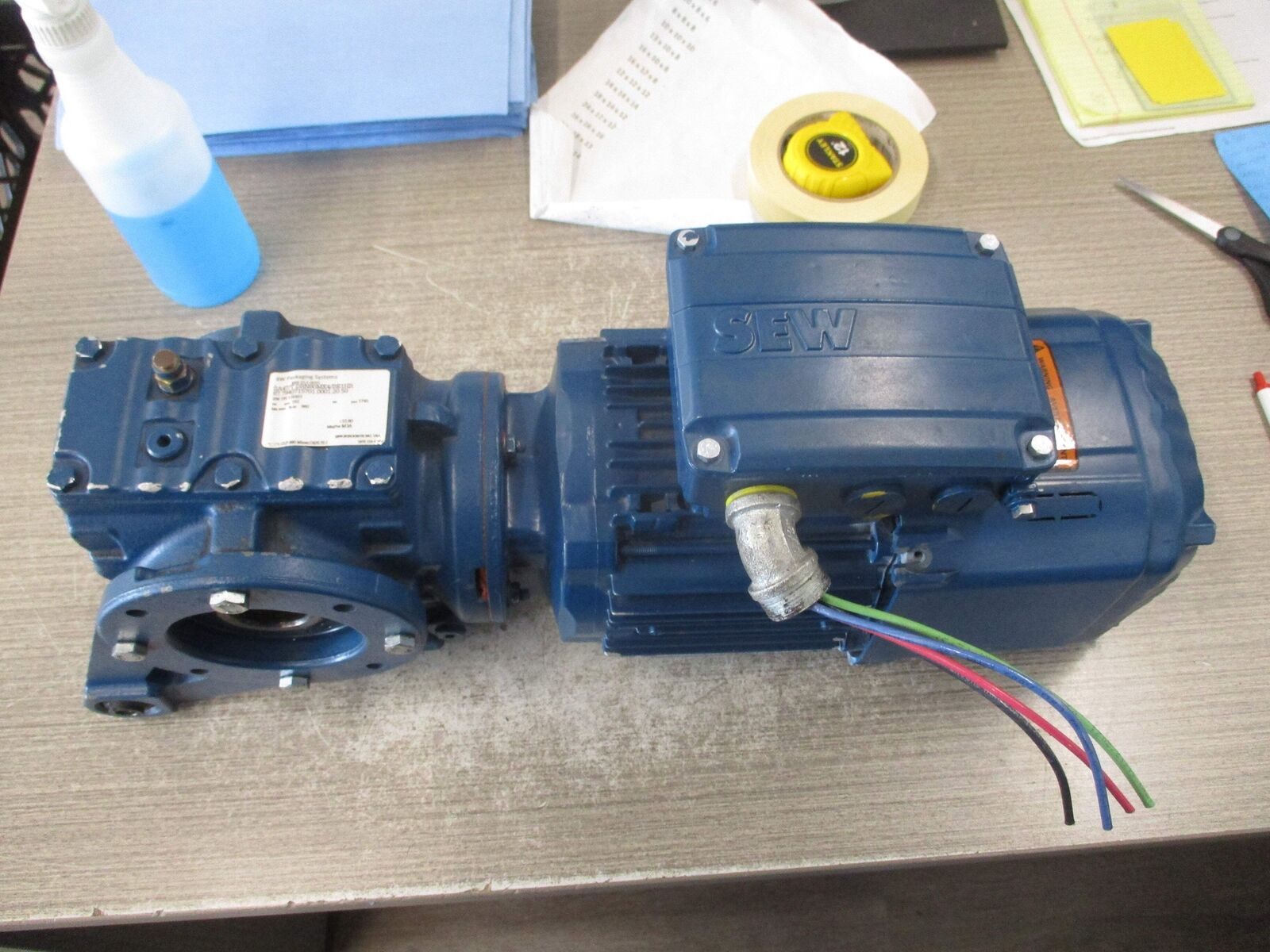 Sew-Eurodrive Gearmotor SA47/T DRN80MK4/BE1HR Ratio 10.80 162RPM Output 0.75HP 2