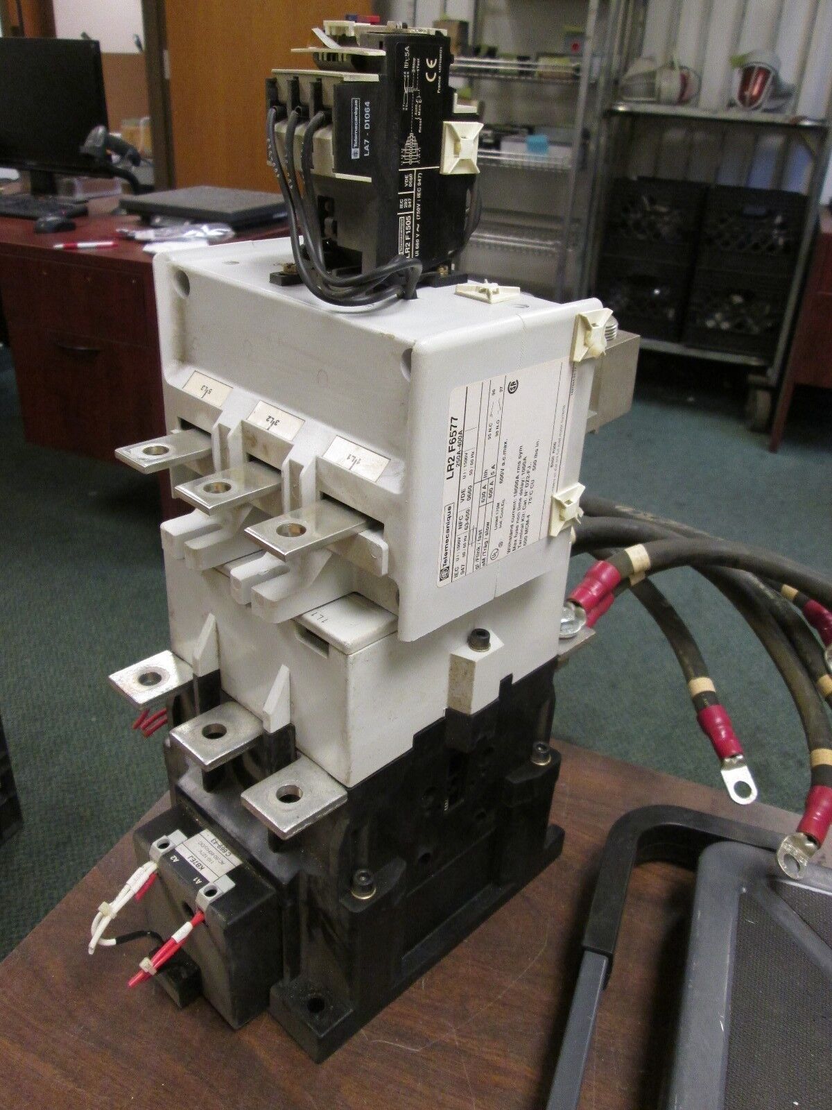 GE / Telemecanique Starter CK10CE300 LR2F6577 Coil KB7EJ 110-127V