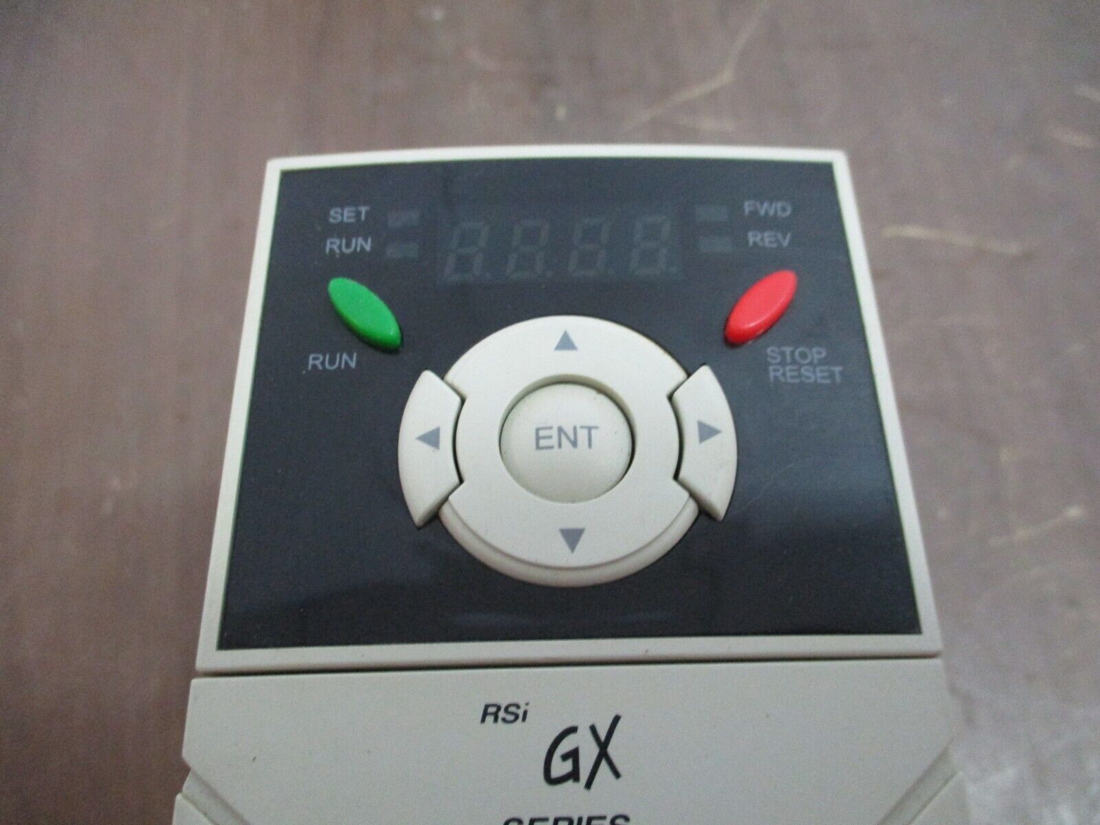 Benshaw RSi GX Series AC Drive RSi-001-GX-2 1HP 3Ph Used