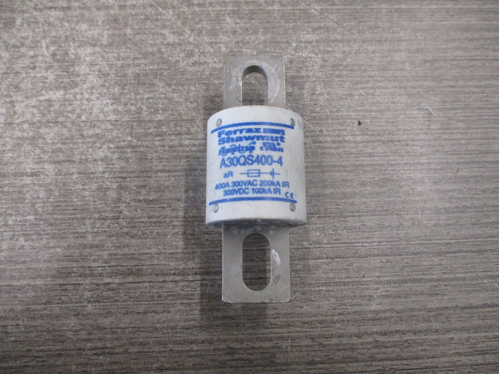 Ferraz Shawmut Amp-Trap Fuse A30QS400-4 400A 300V Used