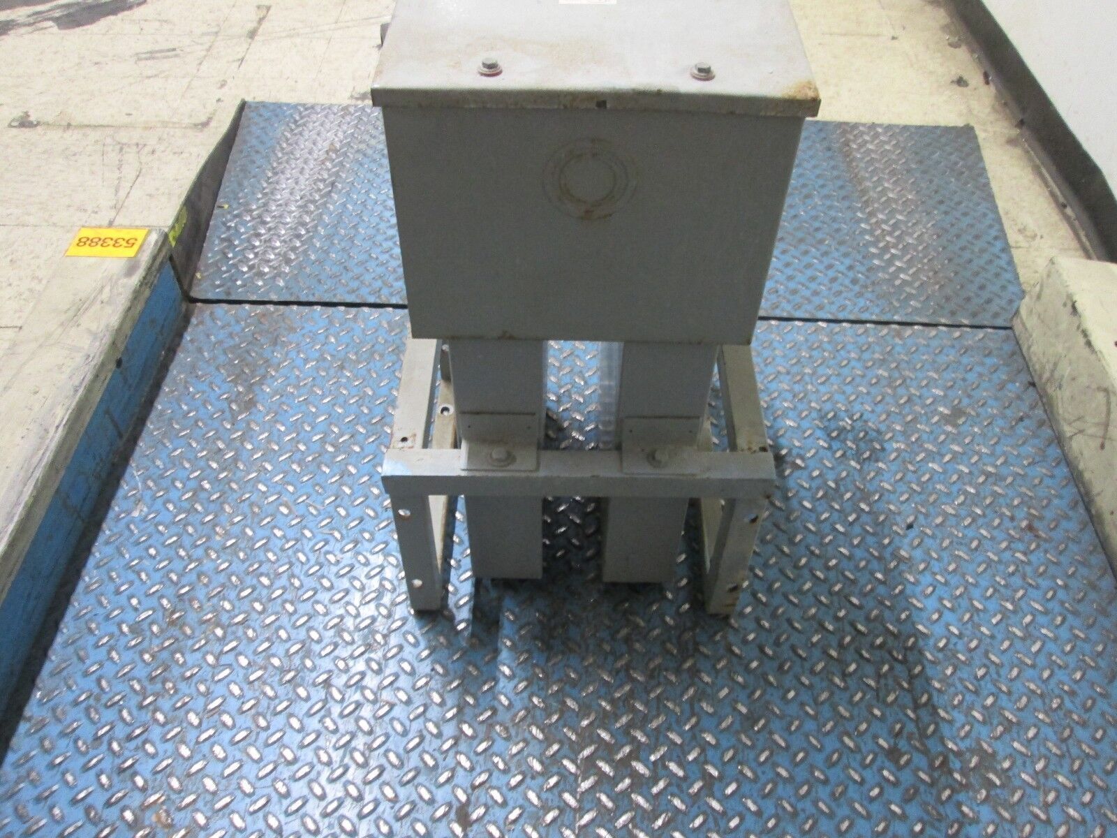 FPE Capacitor ICS2150F33 150 KVAR 480V 3Ph Used