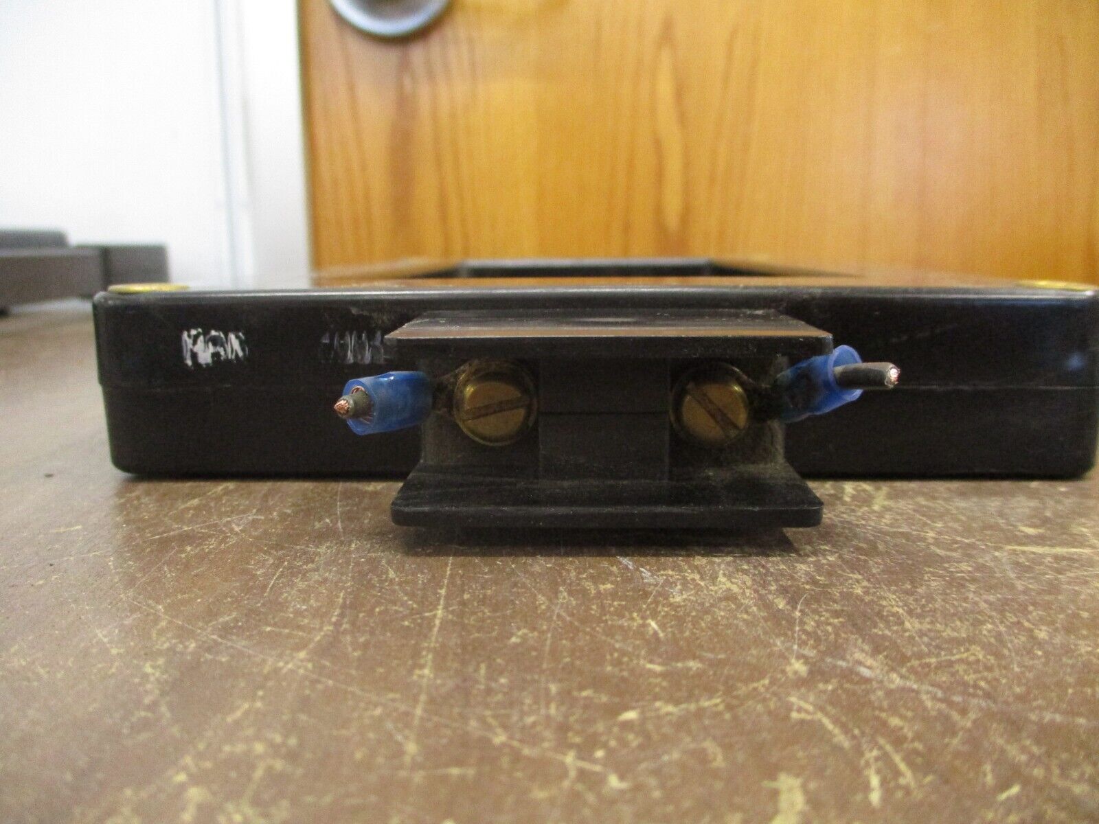 GE 568TS-302 Current Transformer 75A105899P13 Ratio 3000:5A 600V 50-400Hz Used