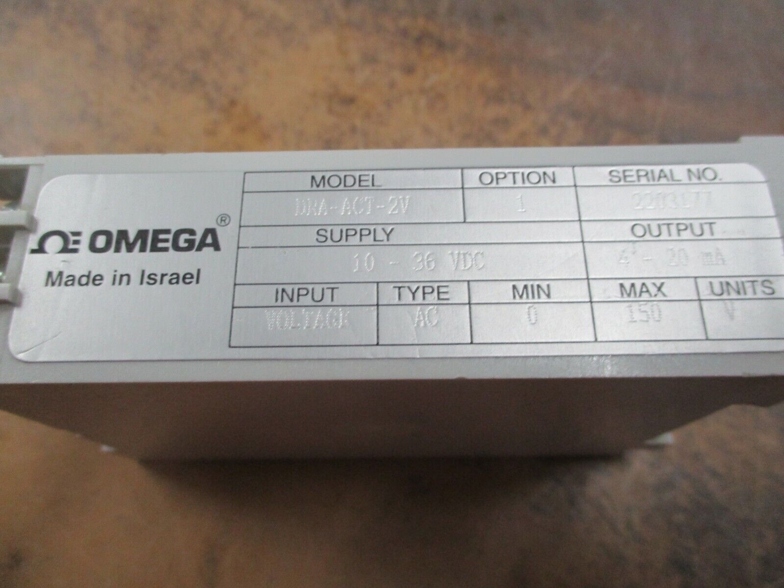 OMEGA ACT-2 Isolated AC Transmitter DRA-ACT-2V Supply: 10-36VDC Output: 4-20mA