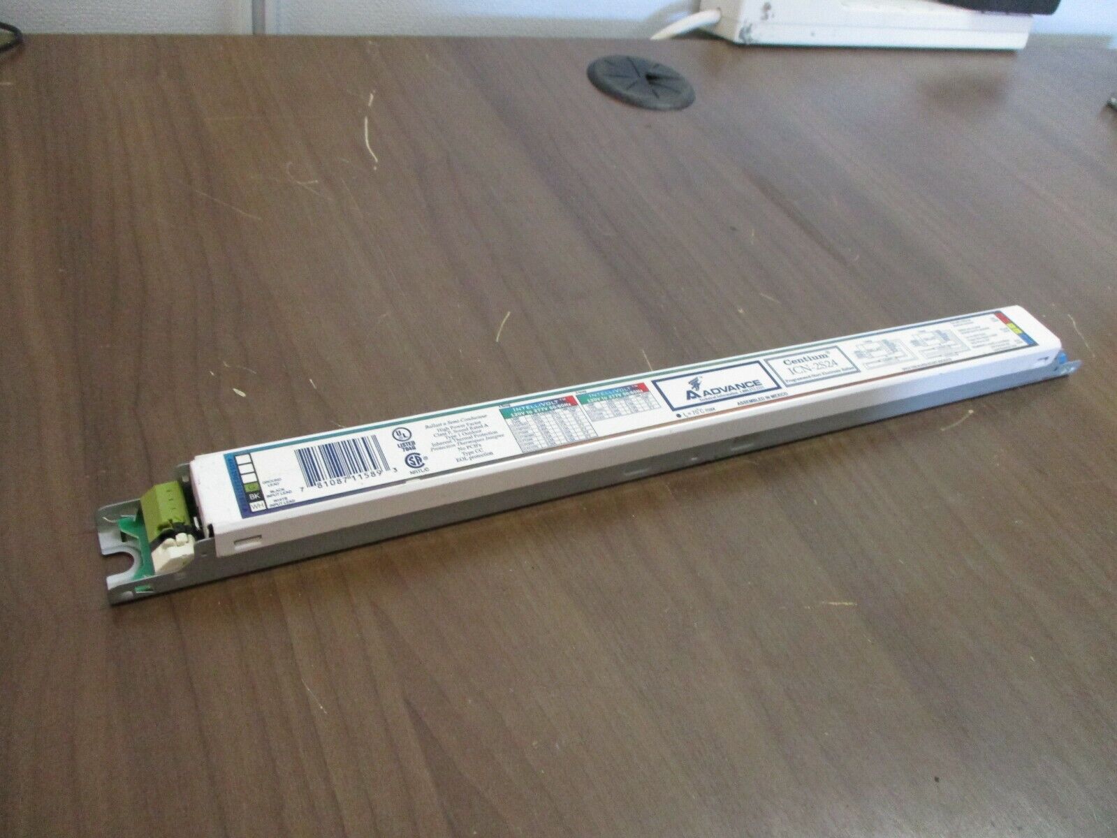 Advance Centium Electronic Ballast ICN-2S24 120-277V 50/60Hz Used
