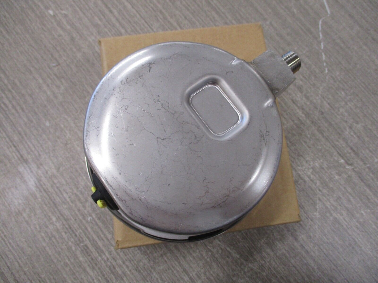 Wika Type 233.54 Pressure Gauge 9832365 4" Range: 60PSI New Surplus