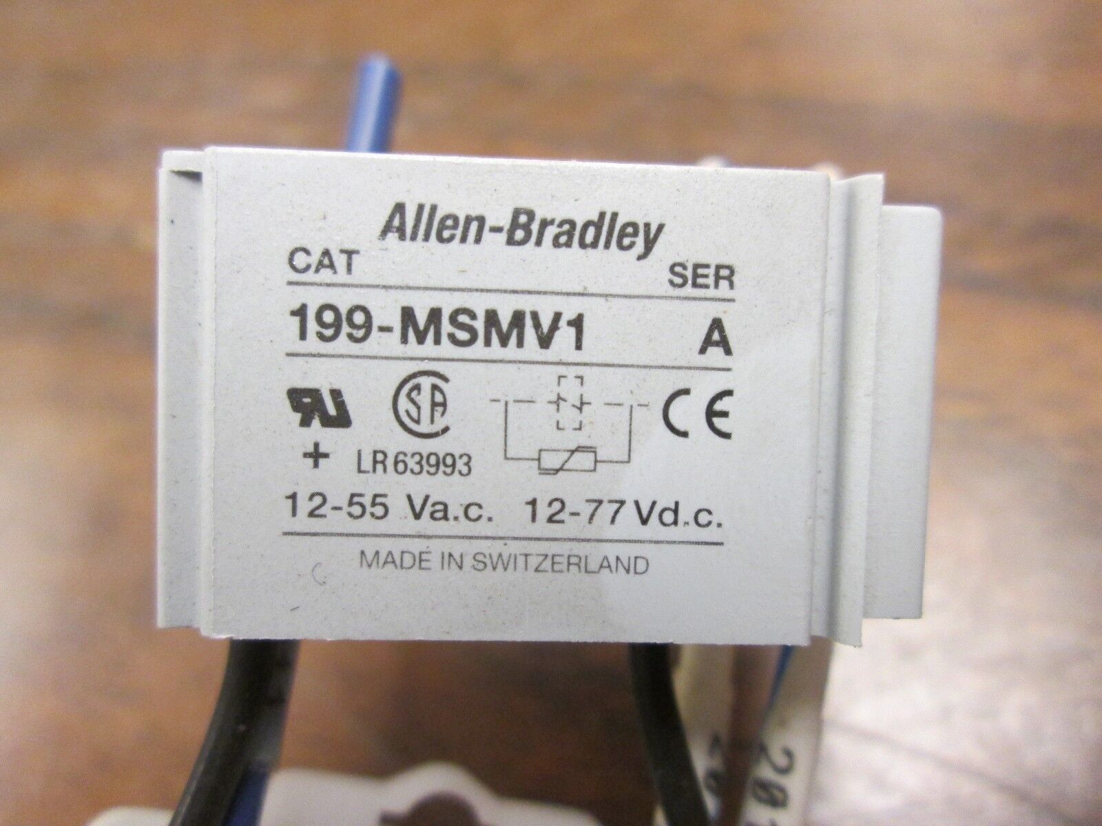 Allen-Bradley Relay w/ Base 700-HA32Z24/700-HN100 24VDC 10A Used