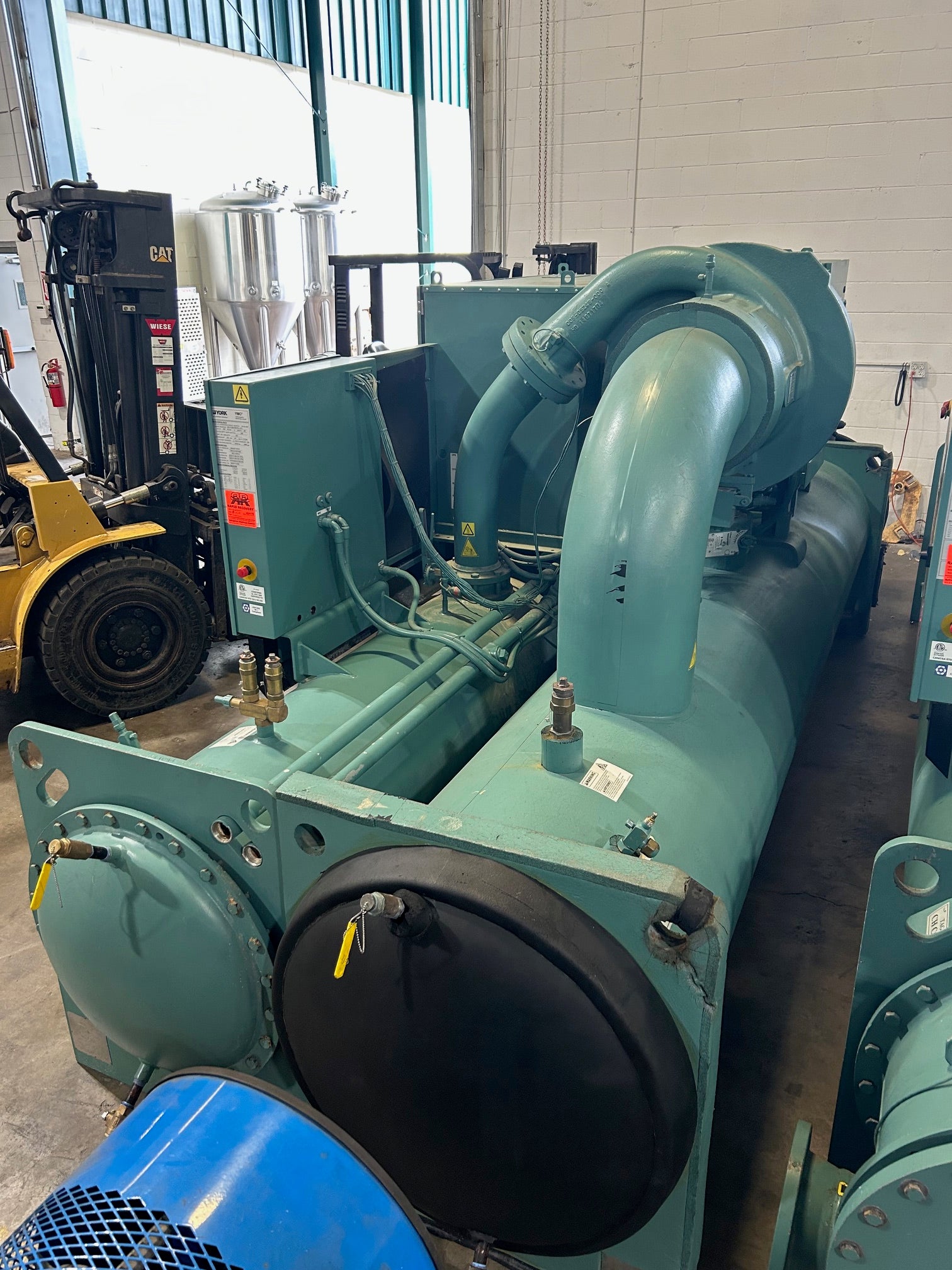 York YMC2 Water Cooled Chiller YMC2-S1407ABS 400 Ton MFD 2017
