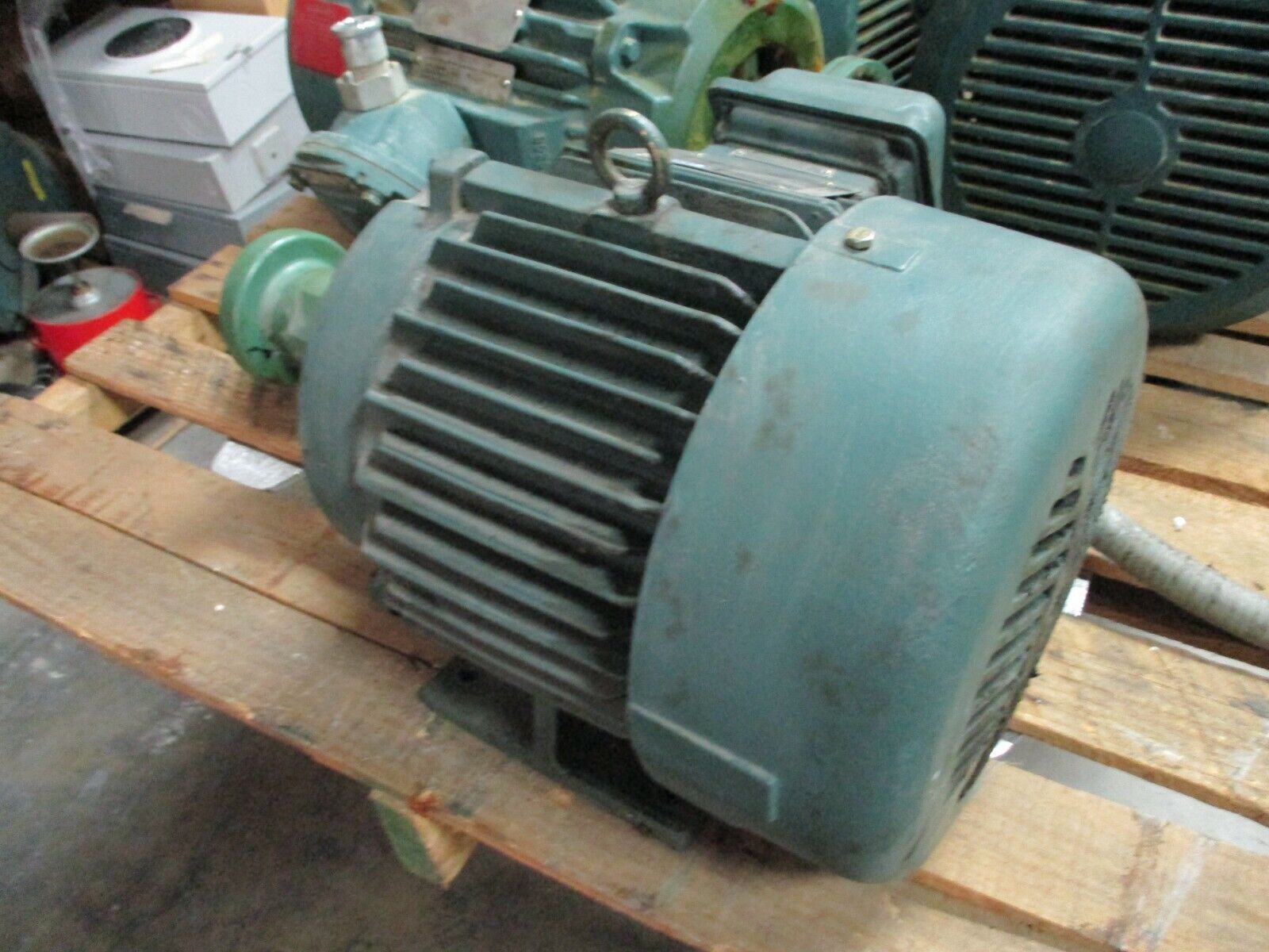 Reliance Calibre Chem Duty AC Motor P21G4906-AJ 7.5HP 3600RPM 230/460V 3Ph Used