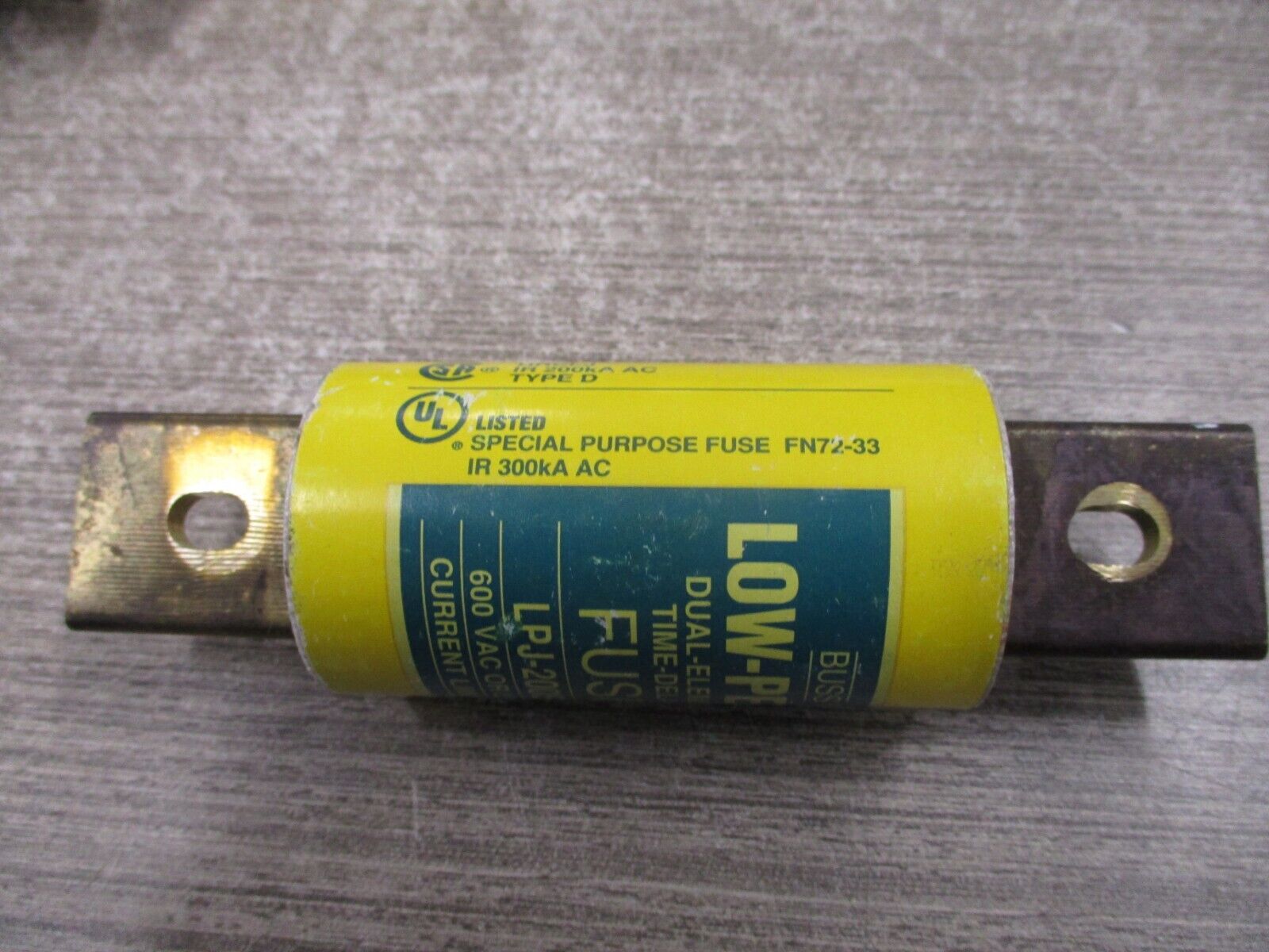 Buss Low-Peak Fuse LPJ-200SP 200A 600V Used