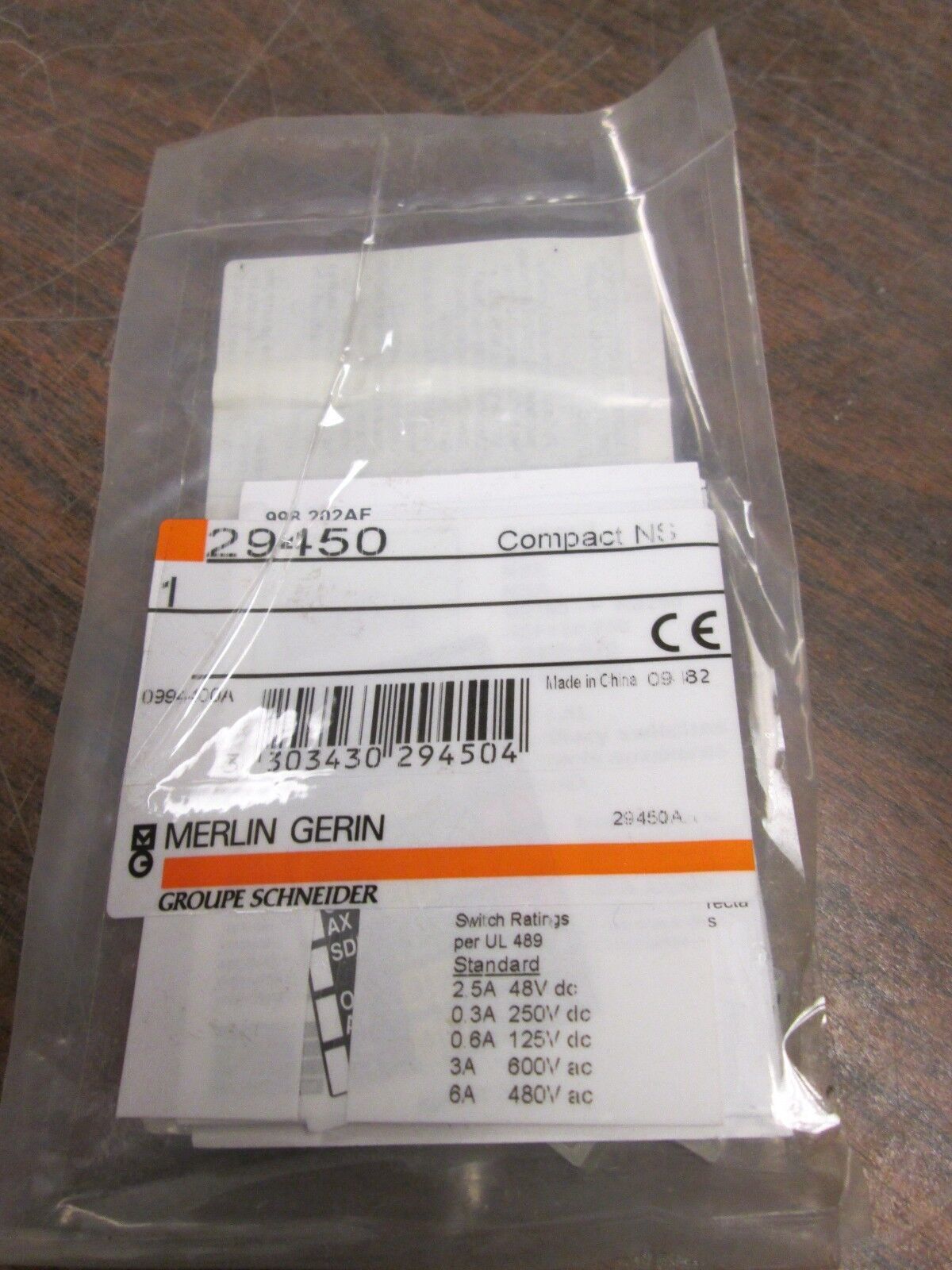 Merlin Gerin Compact NS Aux Switch 29450 New Surplus